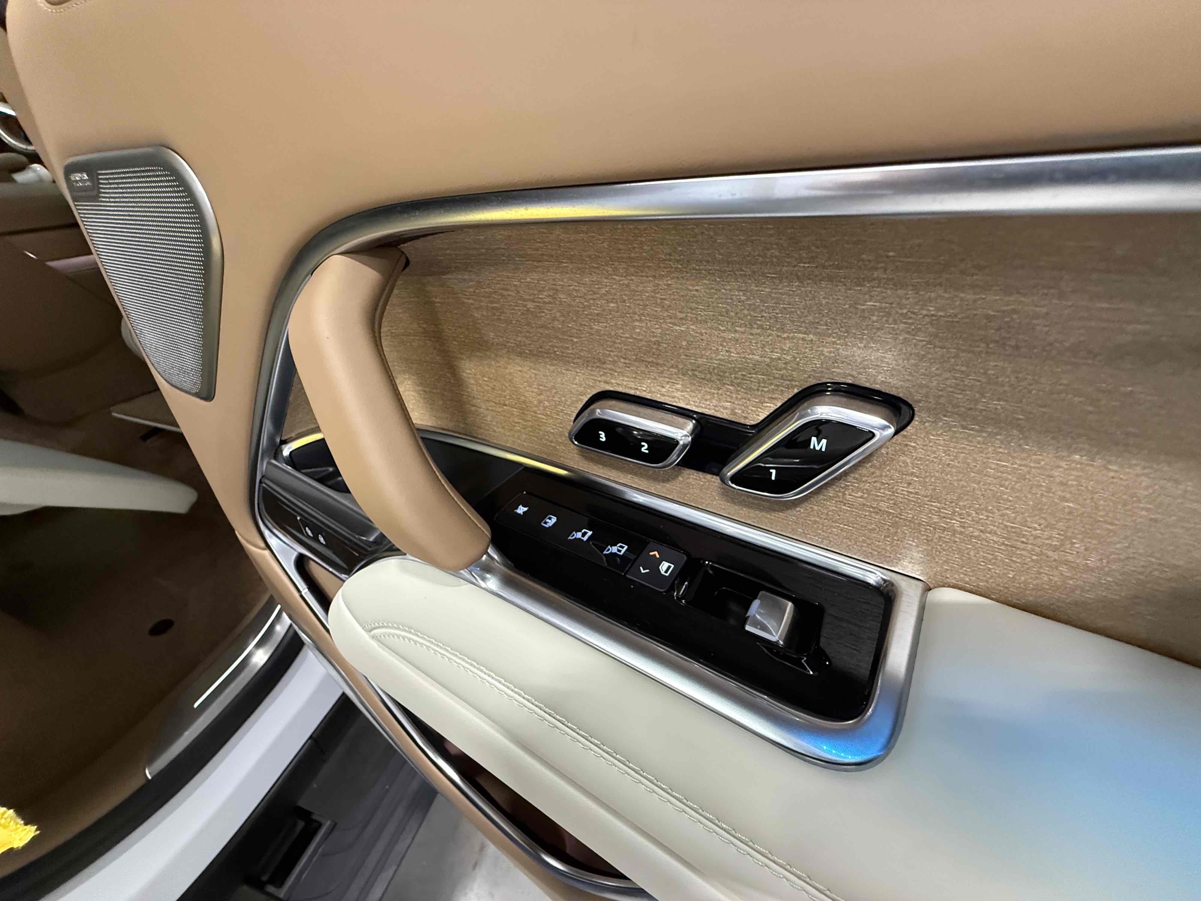 2024 Land Rover Range Rover SV - Photo 132