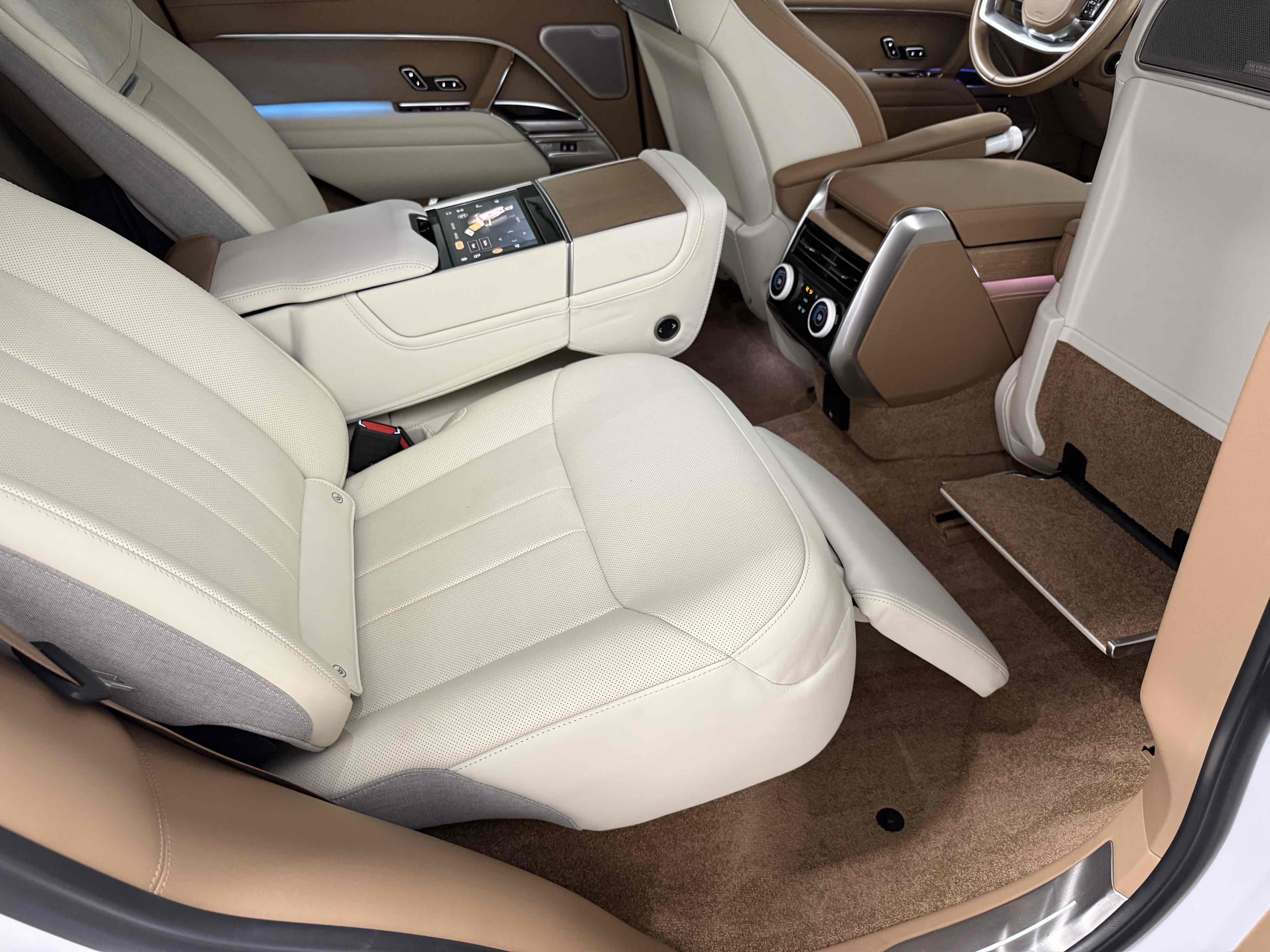 2024 Land Rover Range Rover SV - Photo 134