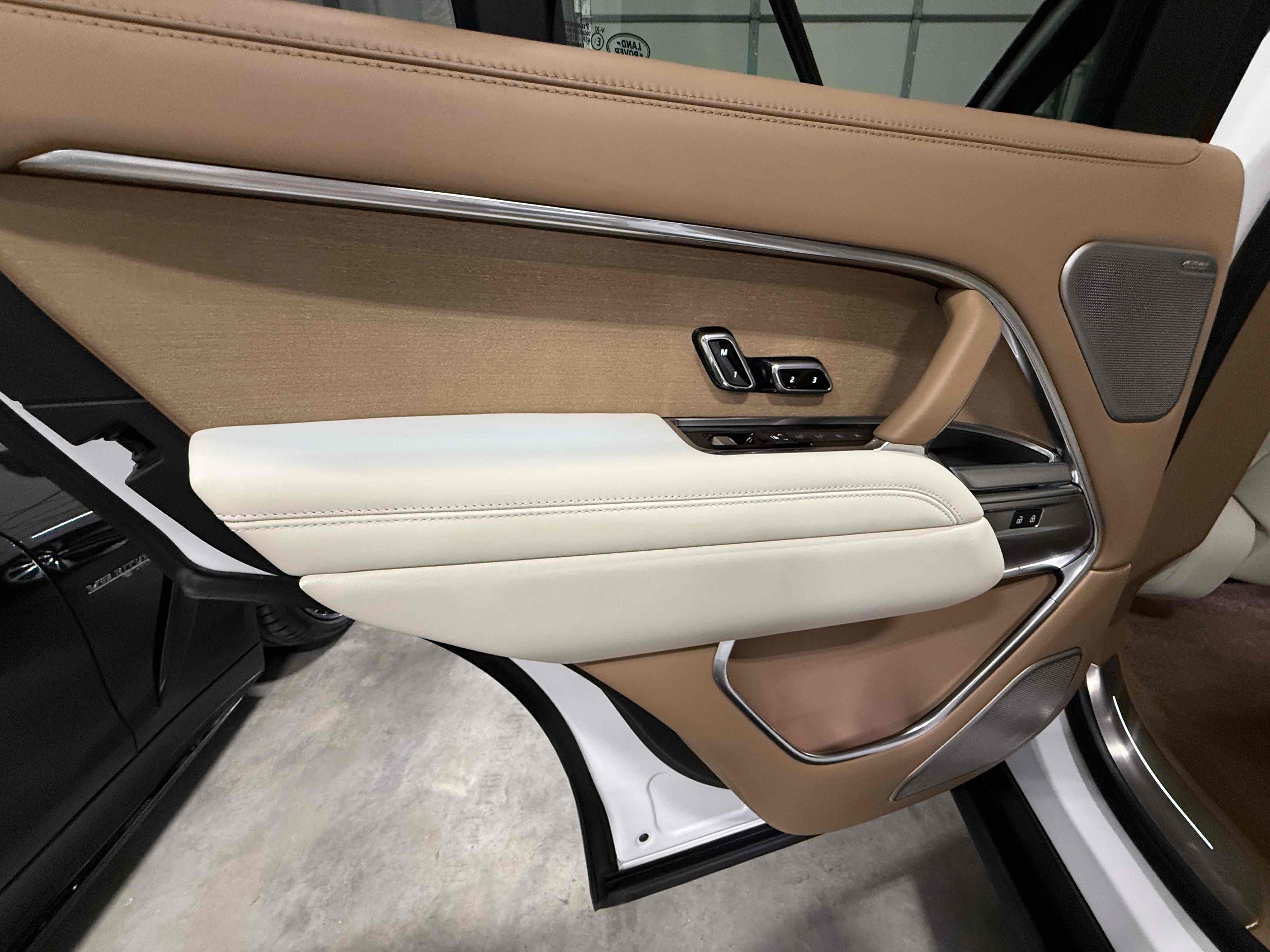 2024 Land Rover Range Rover SV - Photo 142