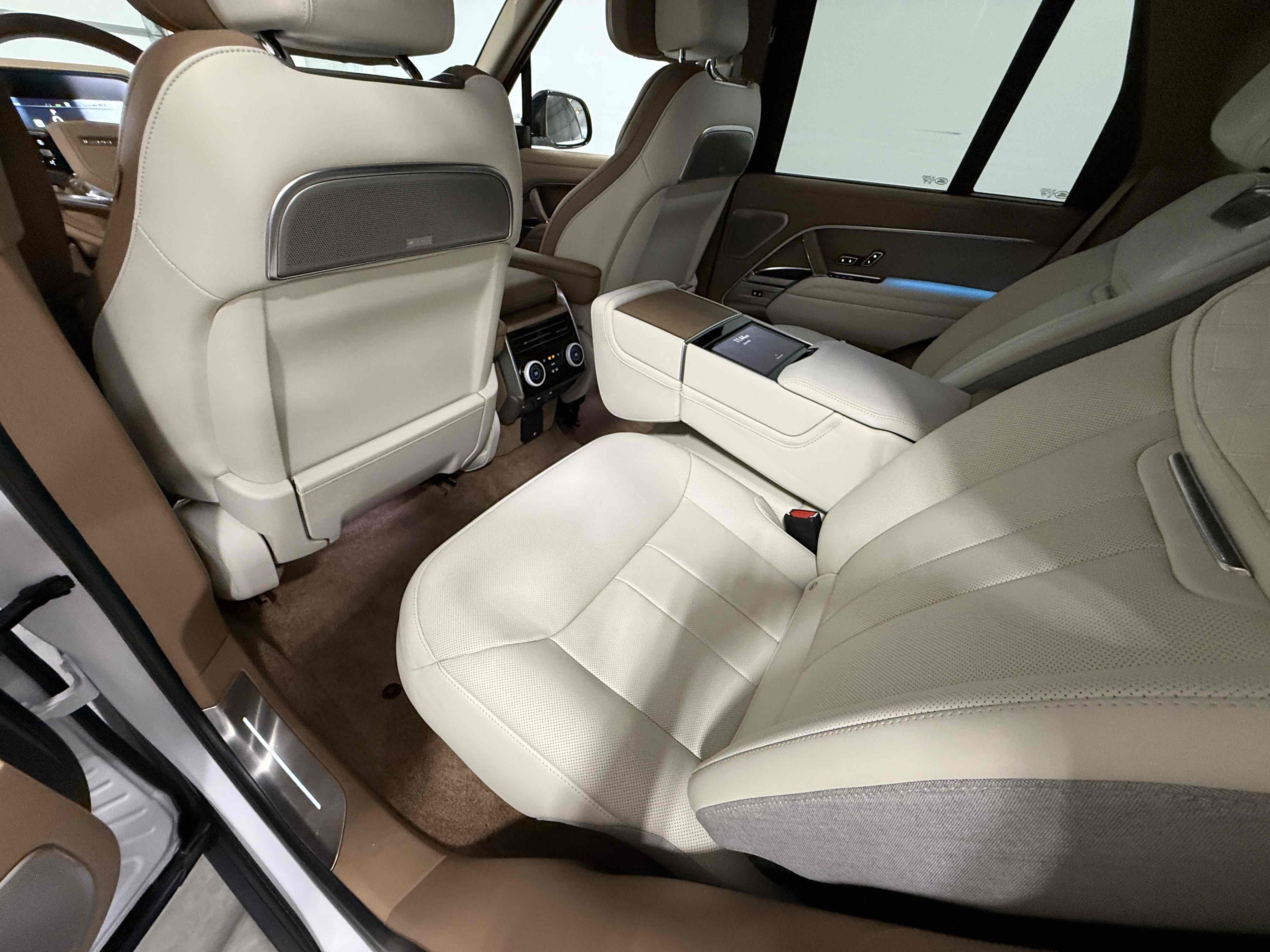 2024 Land Rover Range Rover SV - Photo 143