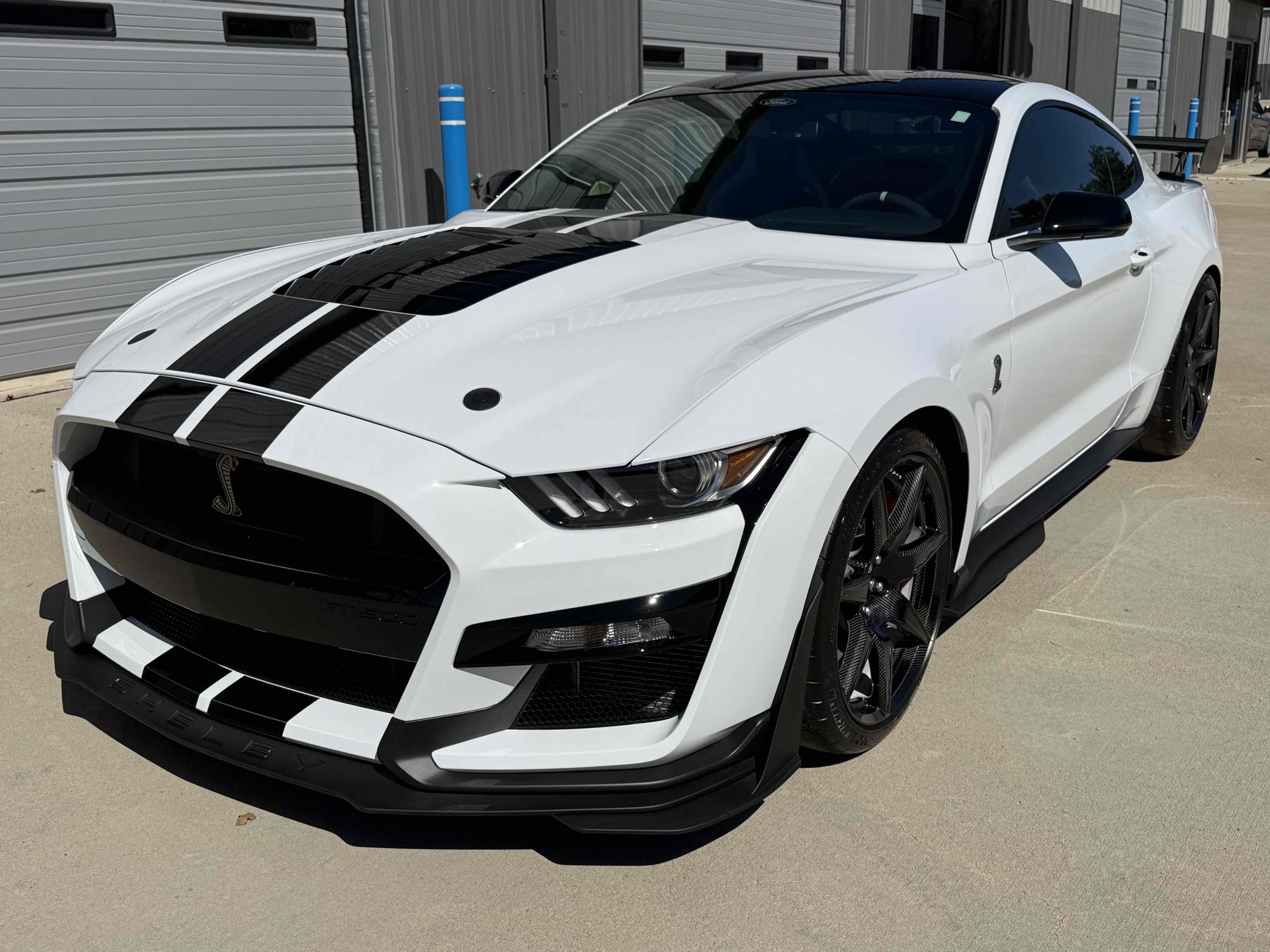Photo 4 of this Ford Mustang