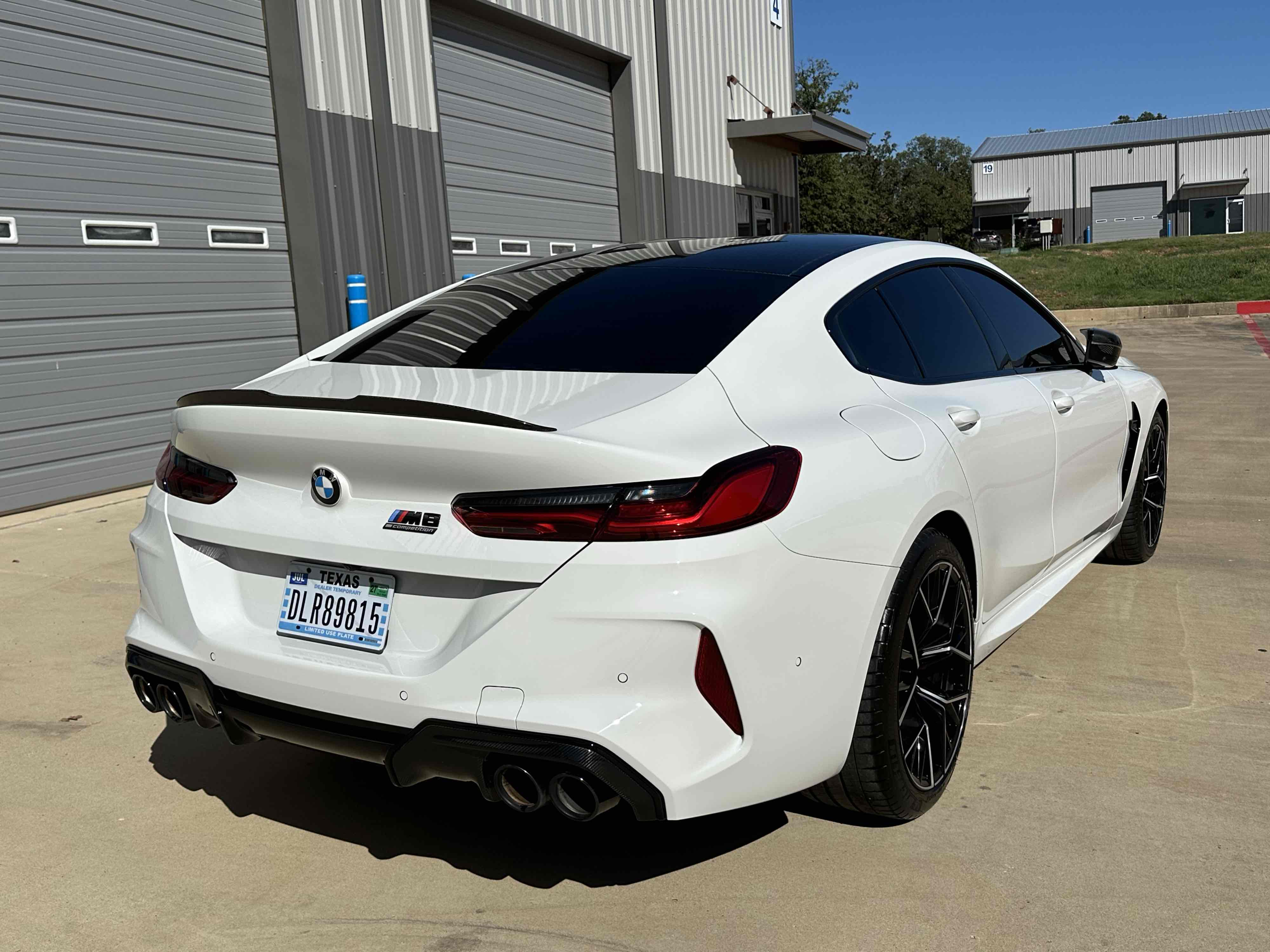 Photo 5 of this BMW M8