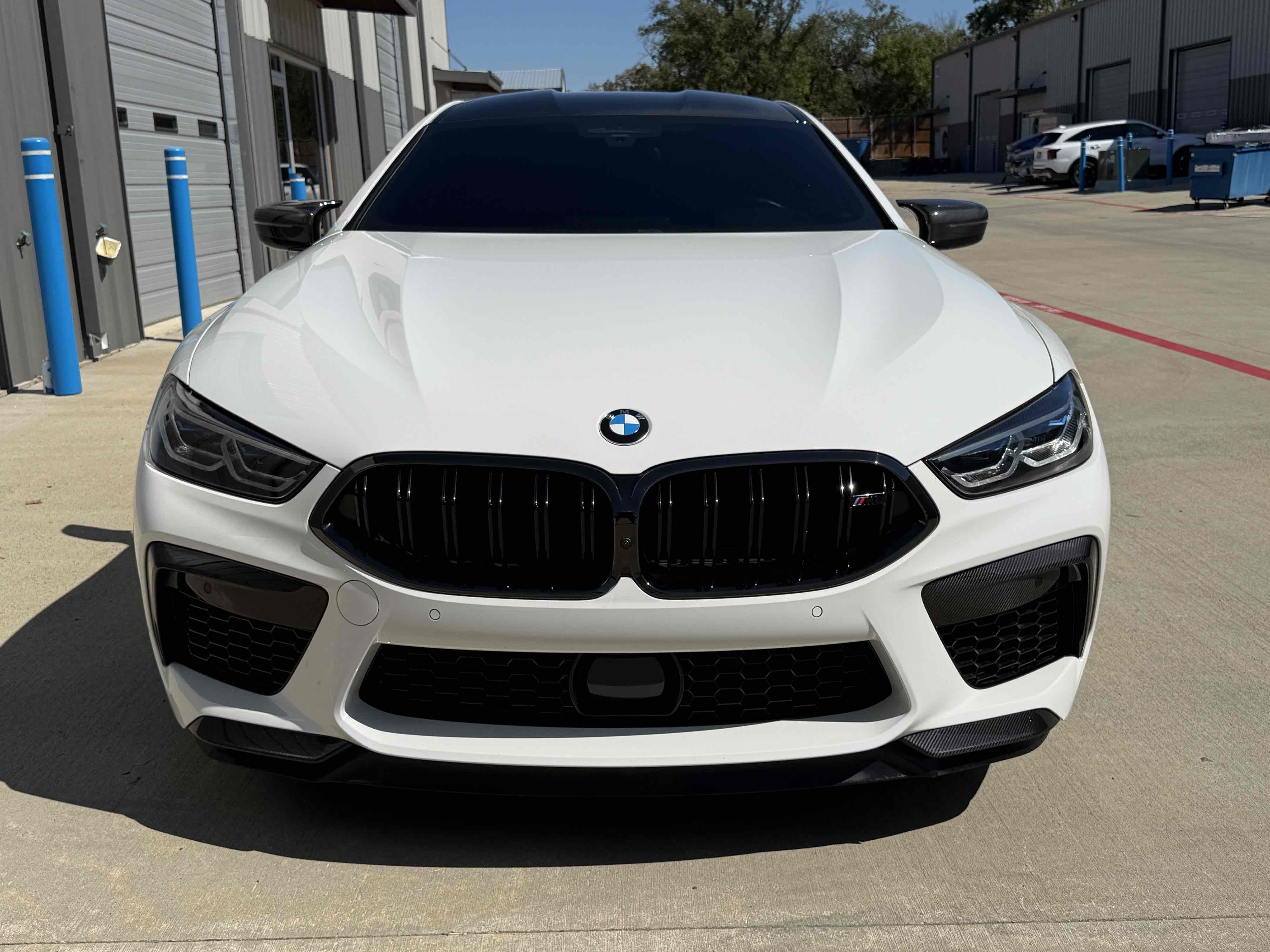 Photo 31 of this BMW M8