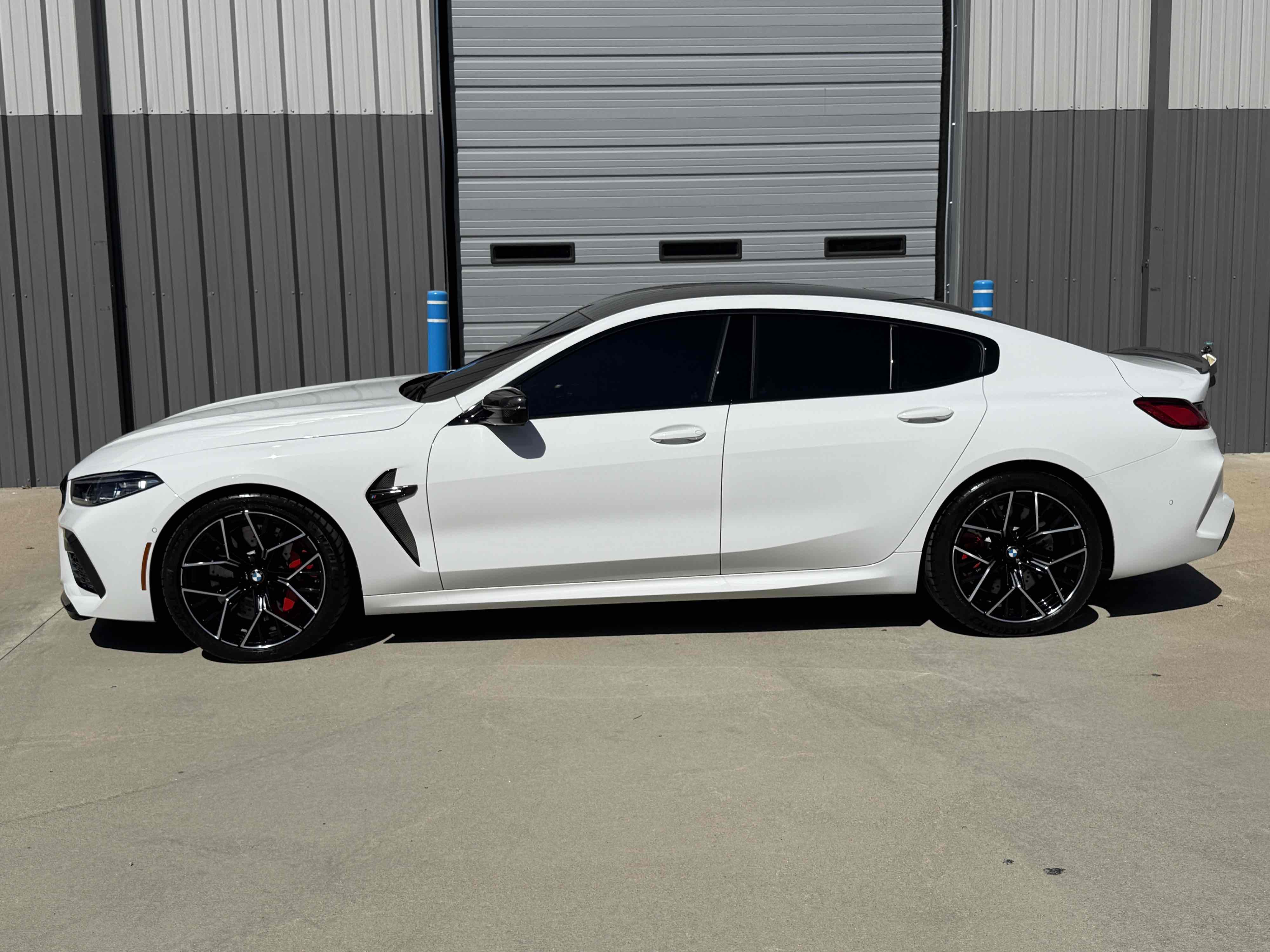 Photo 39 of this BMW M8