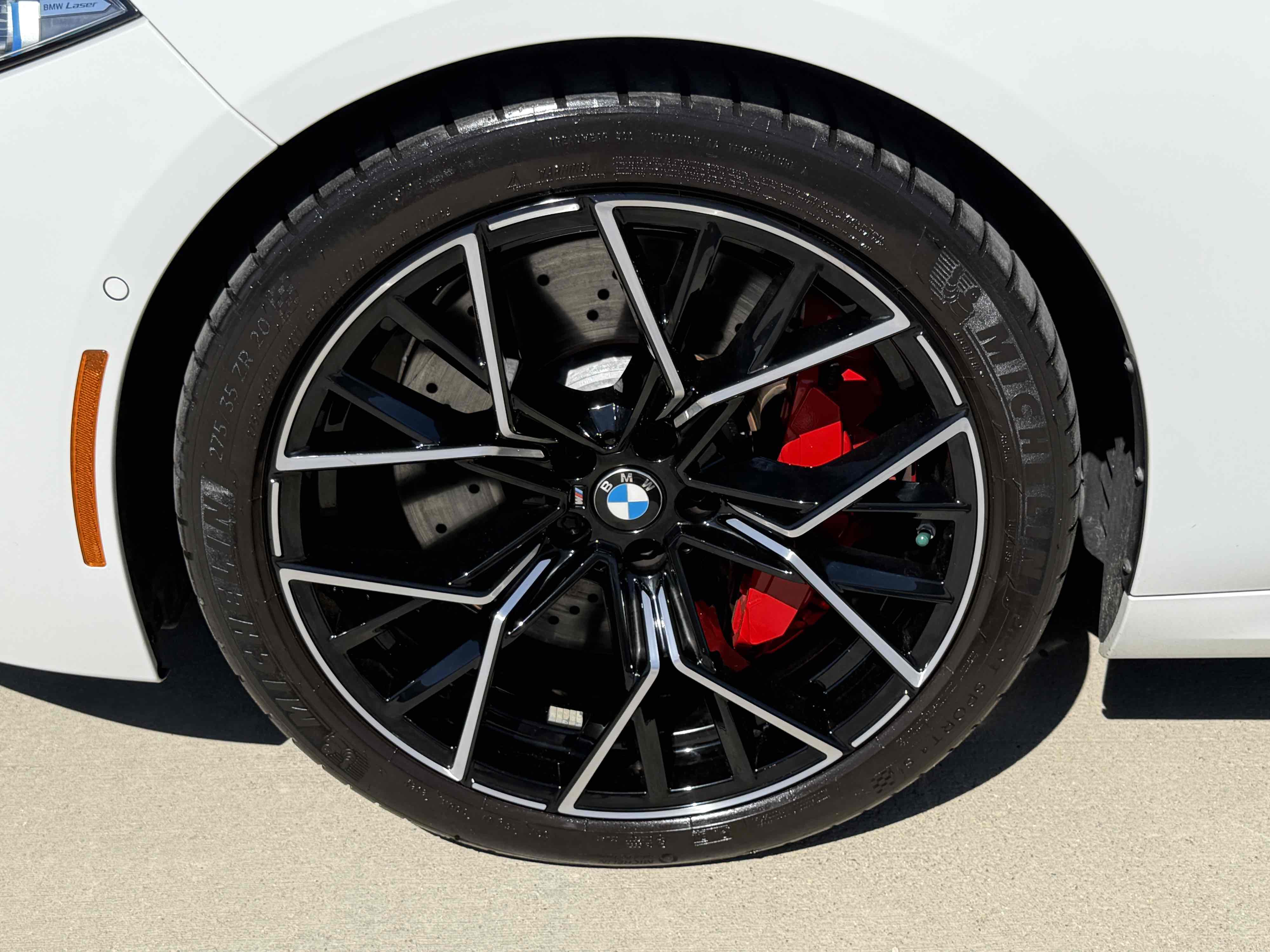 Photo 41 of this BMW M8