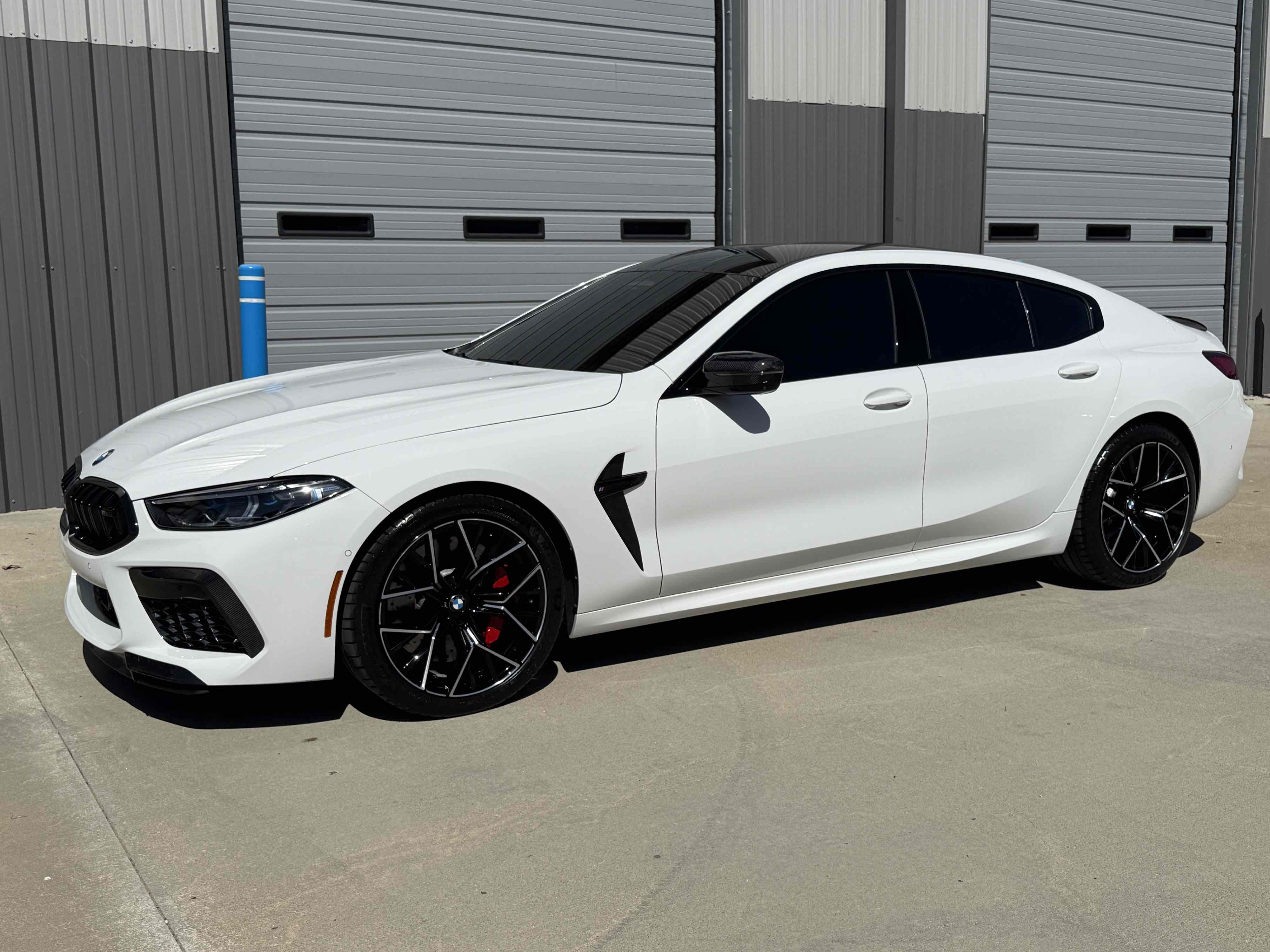 Photo 43 of this BMW M8