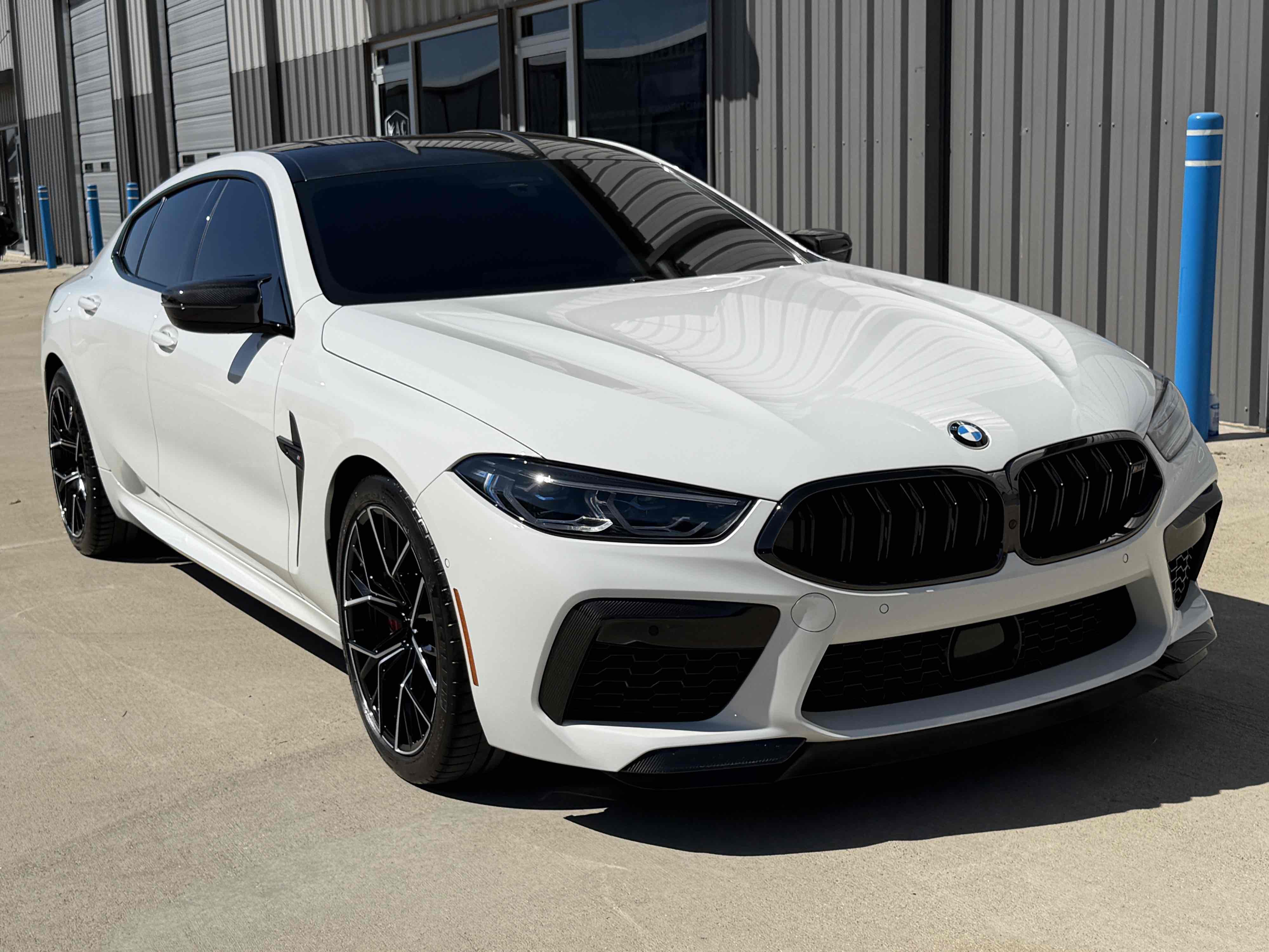Photo 57 of this BMW M8