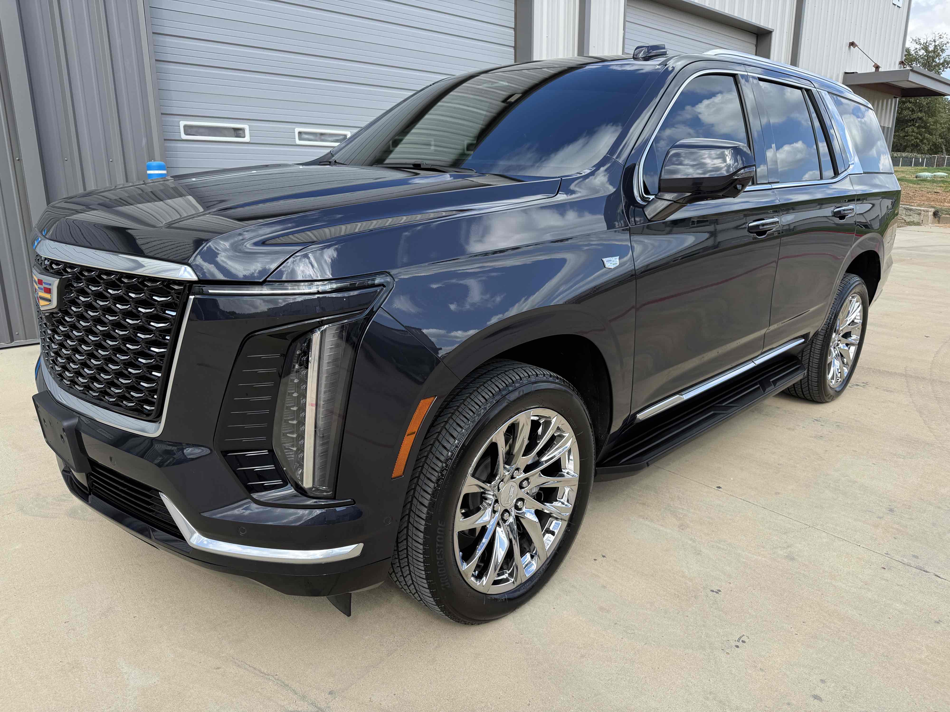 Photo 7 of this Cadillac Escalade