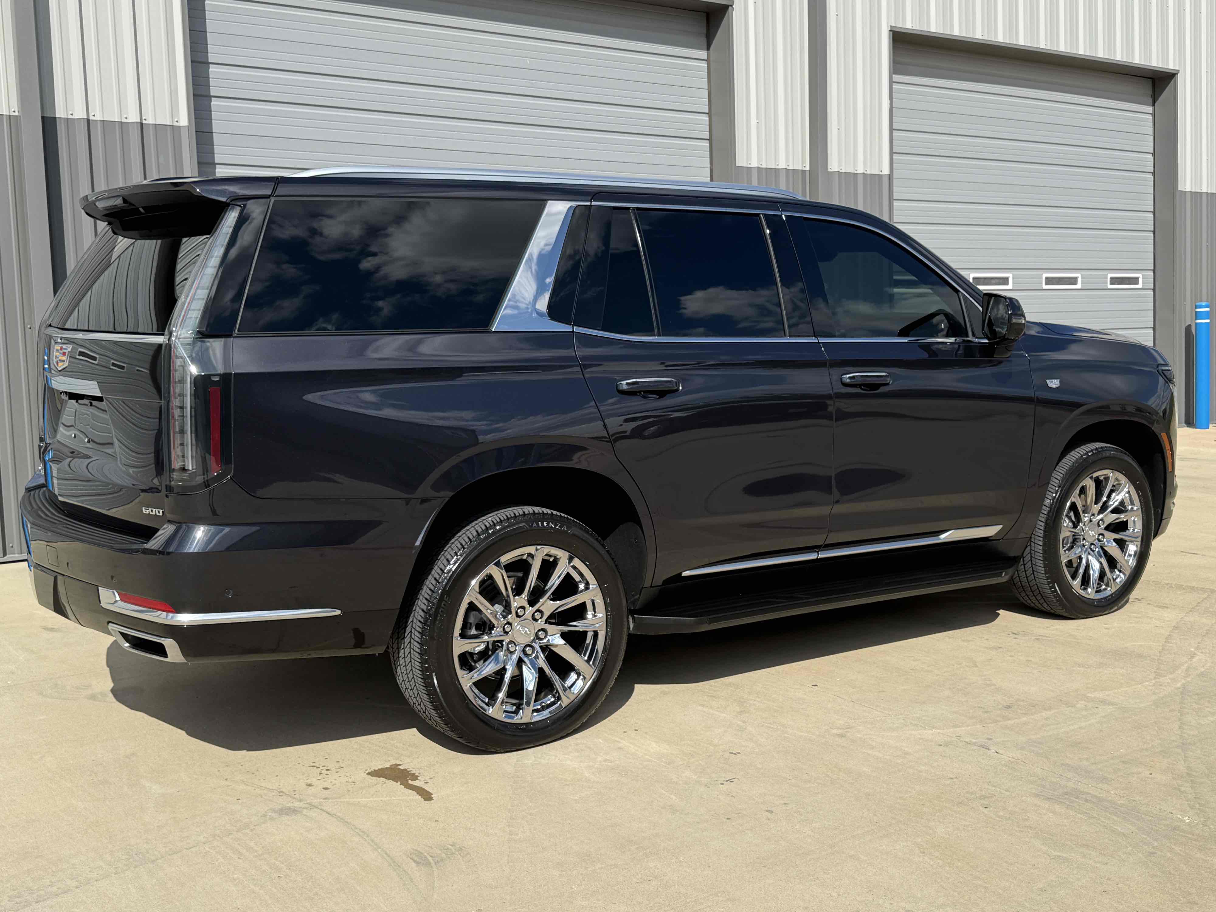 Photo 32 of this Cadillac Escalade