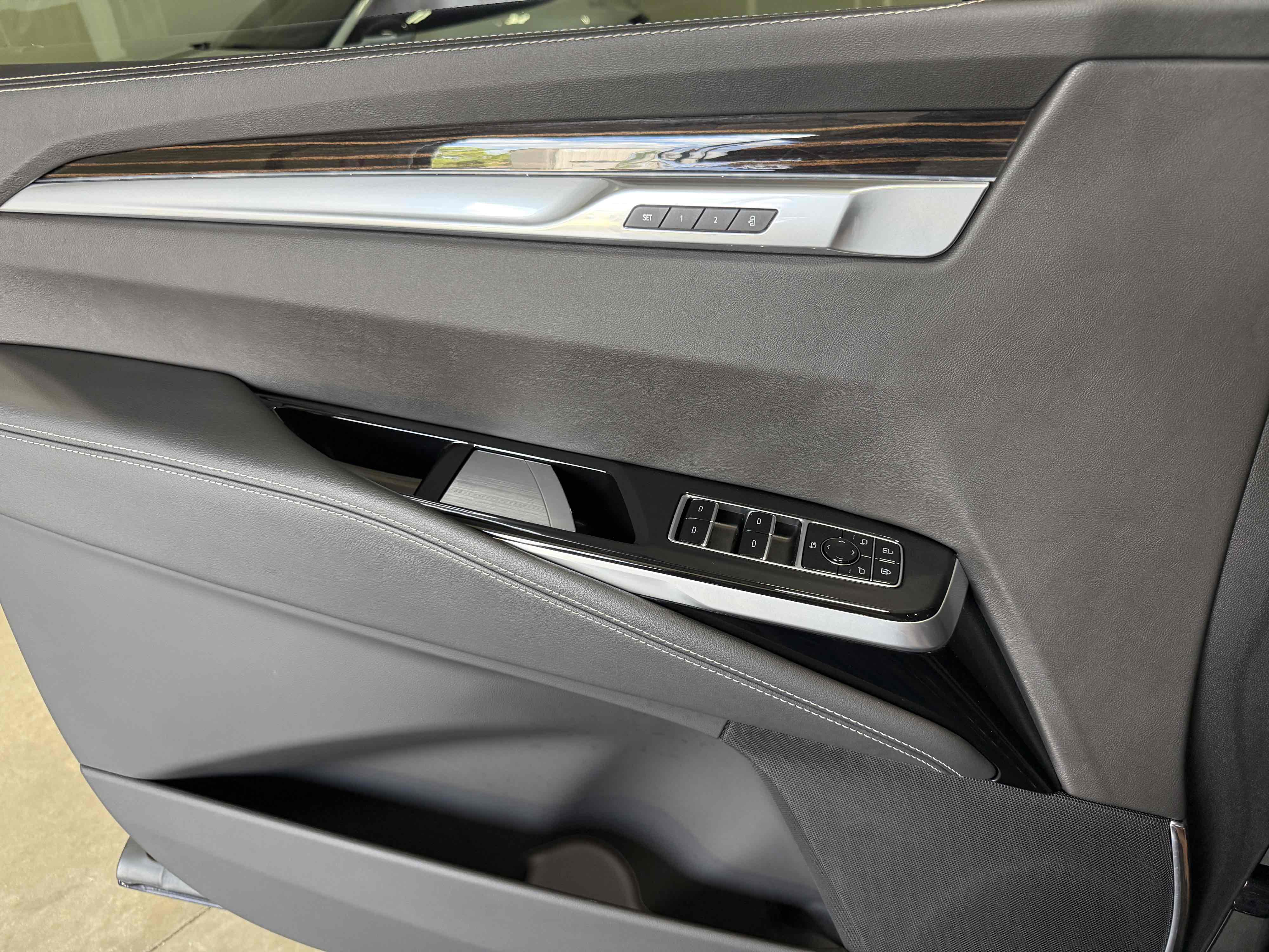 Photo 40 of this Cadillac Escalade