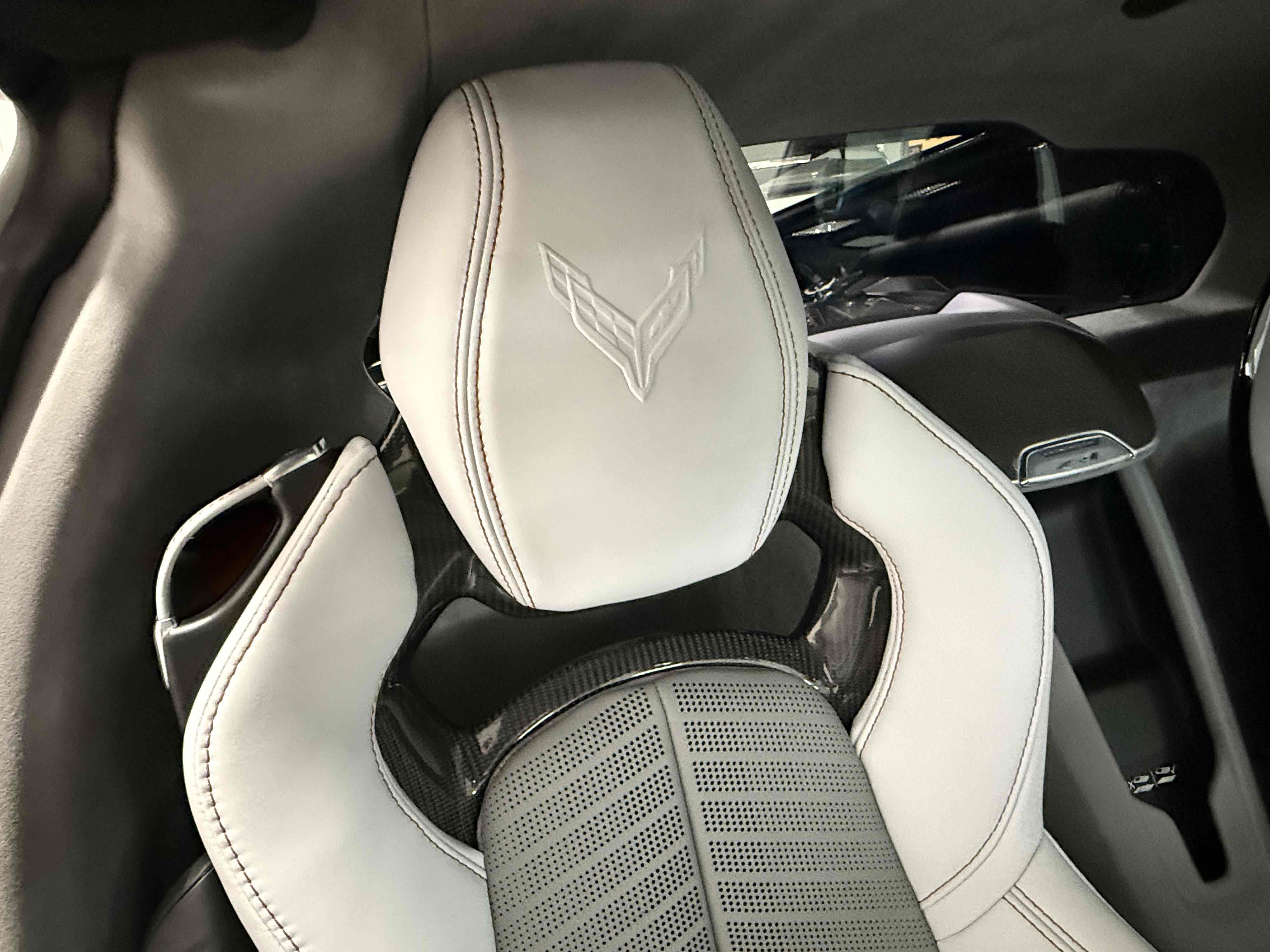 Photo 27 of this Chevrolet Corvette