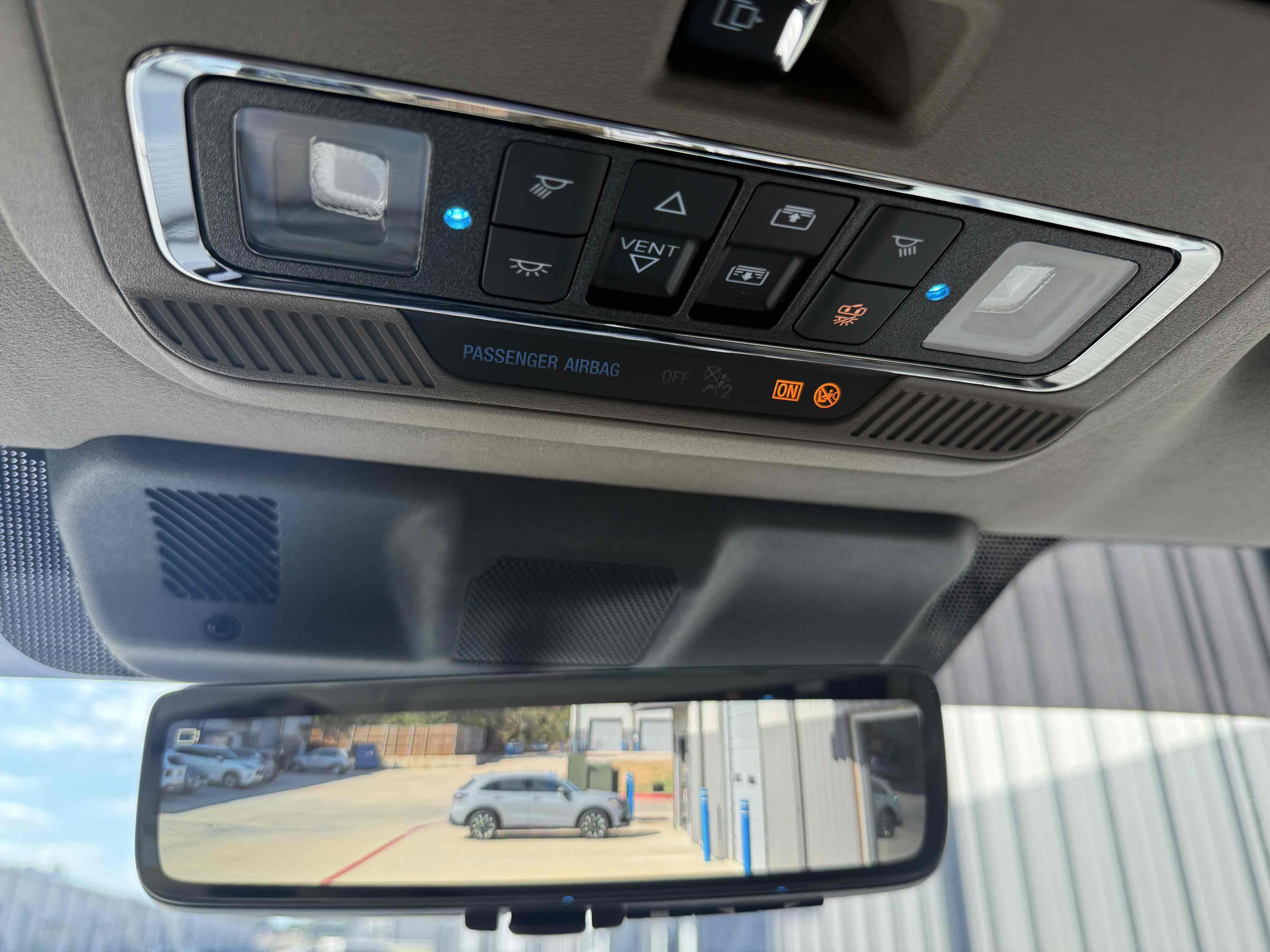 Photo 55 of this Ford Super Duty F-450 DRW