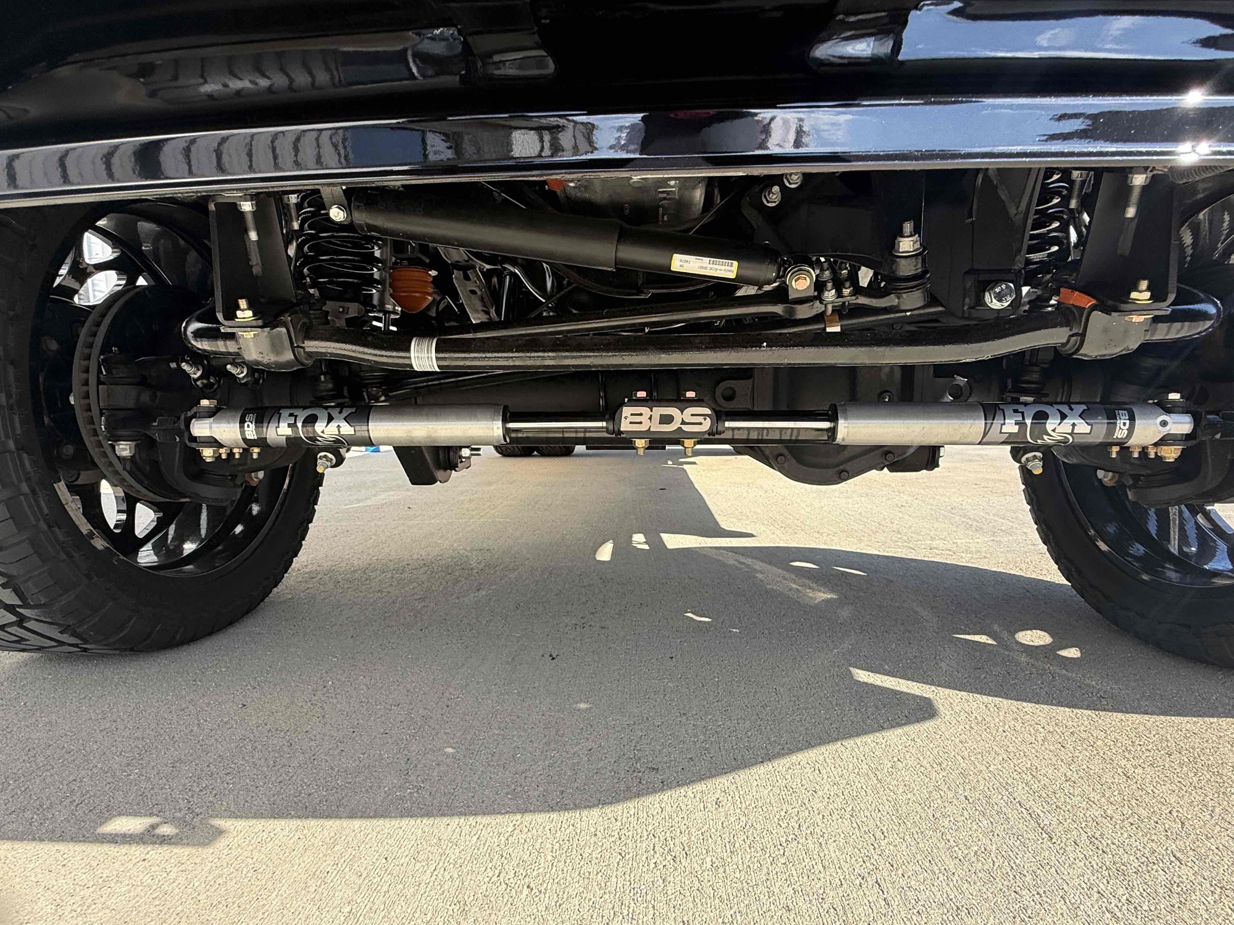 Photo 58 of this Ford Super Duty F-450 DRW