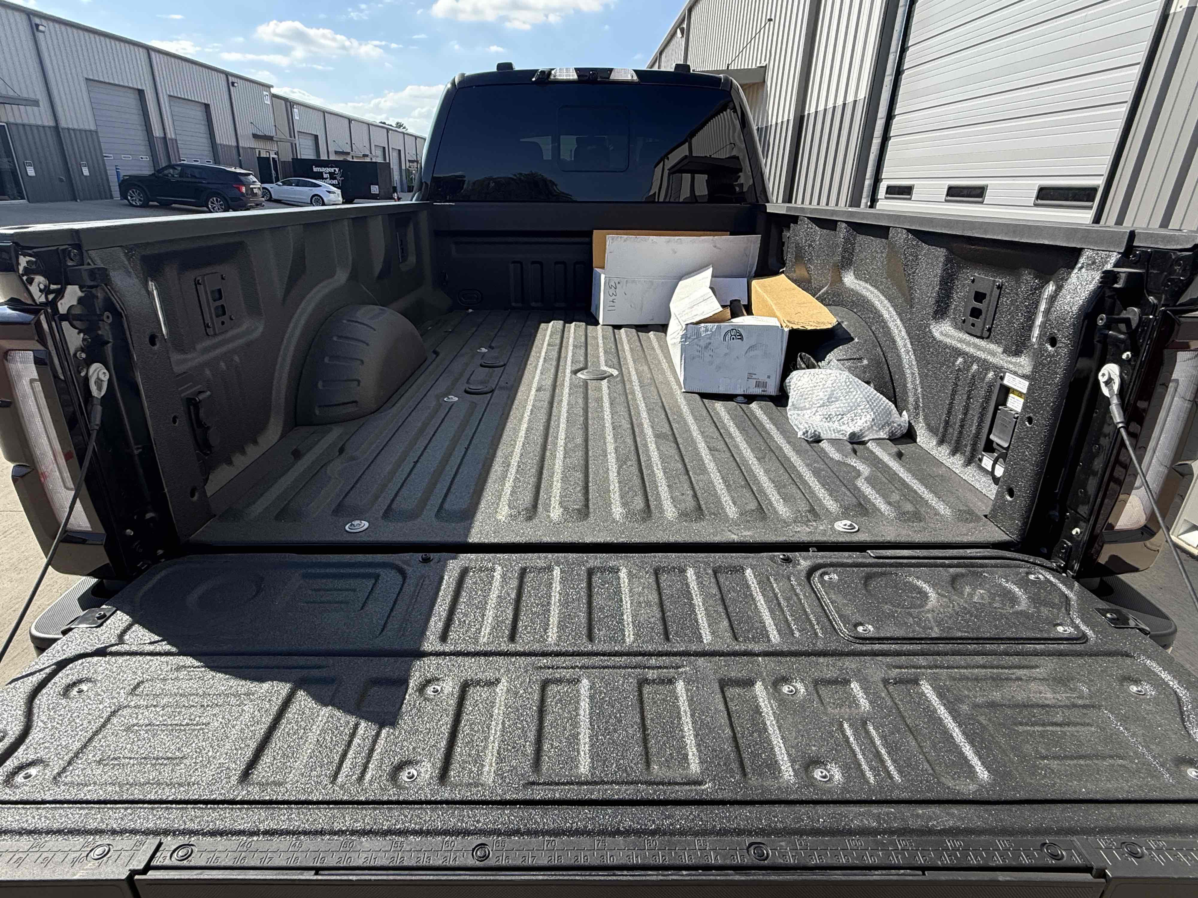 Photo 69 of this Ford Super Duty F-450 DRW