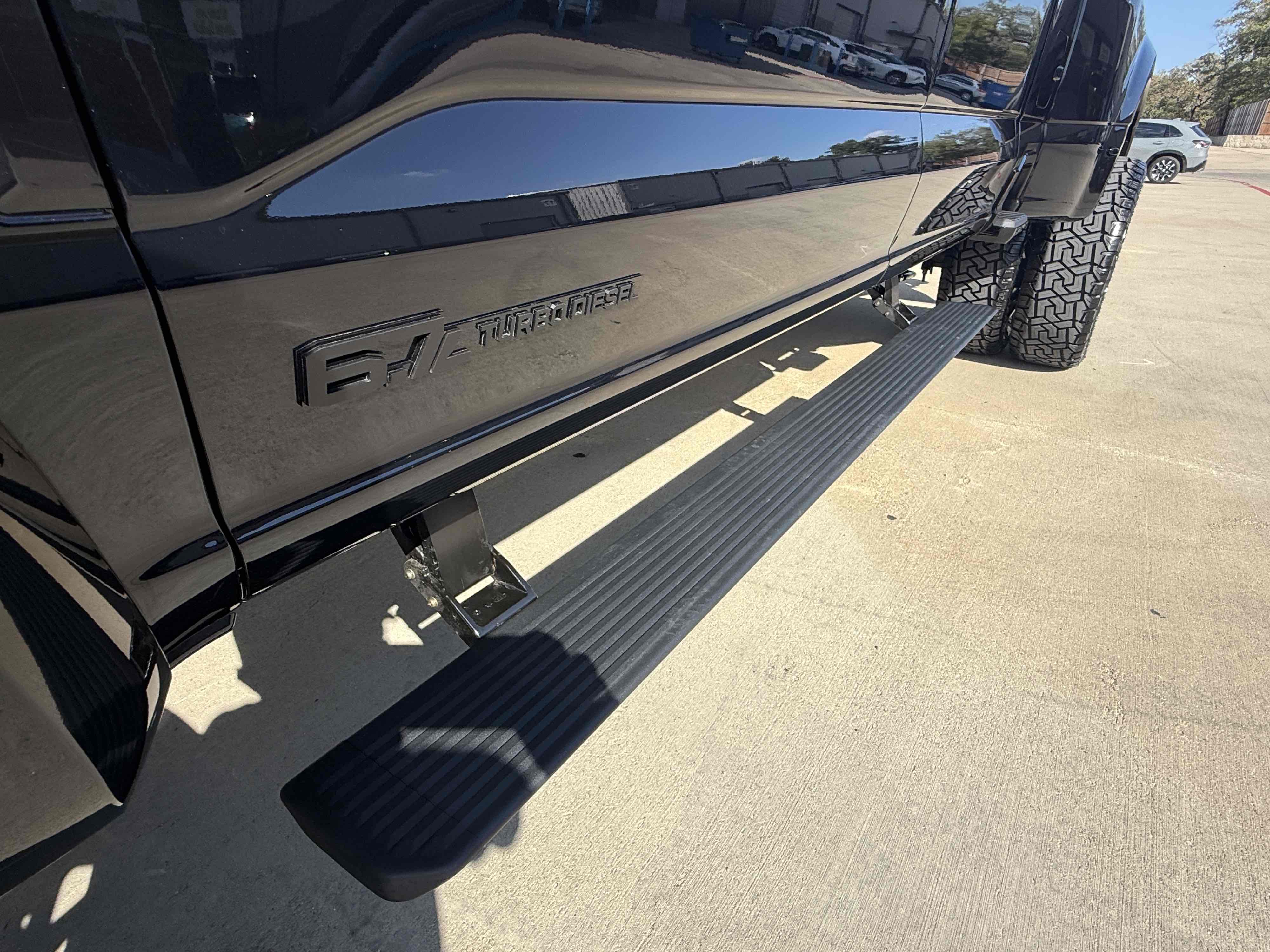 Photo 25 of this Ford Super Duty F-450 DRW