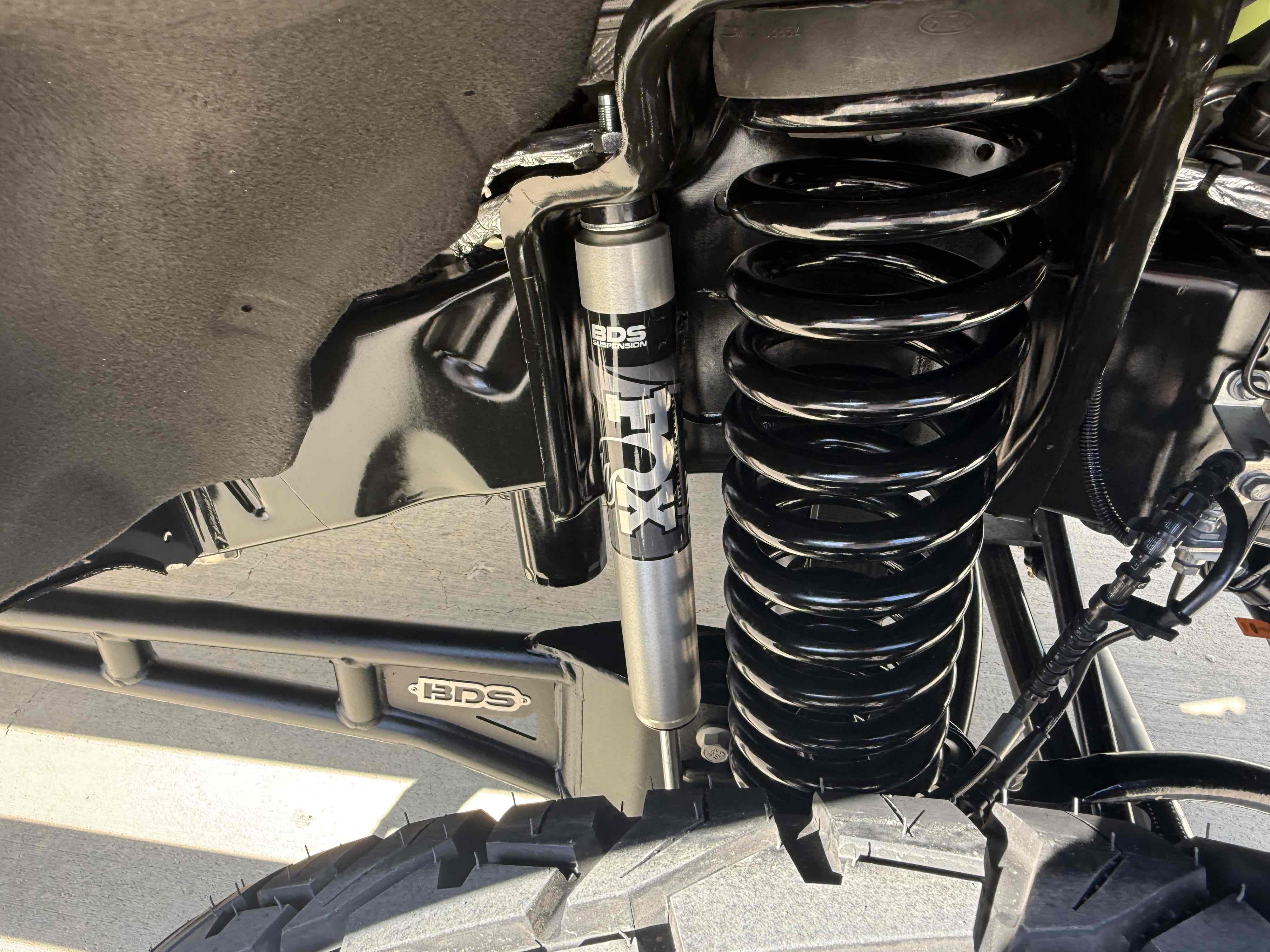 Photo 92 of this Ford Super Duty F-450 DRW
