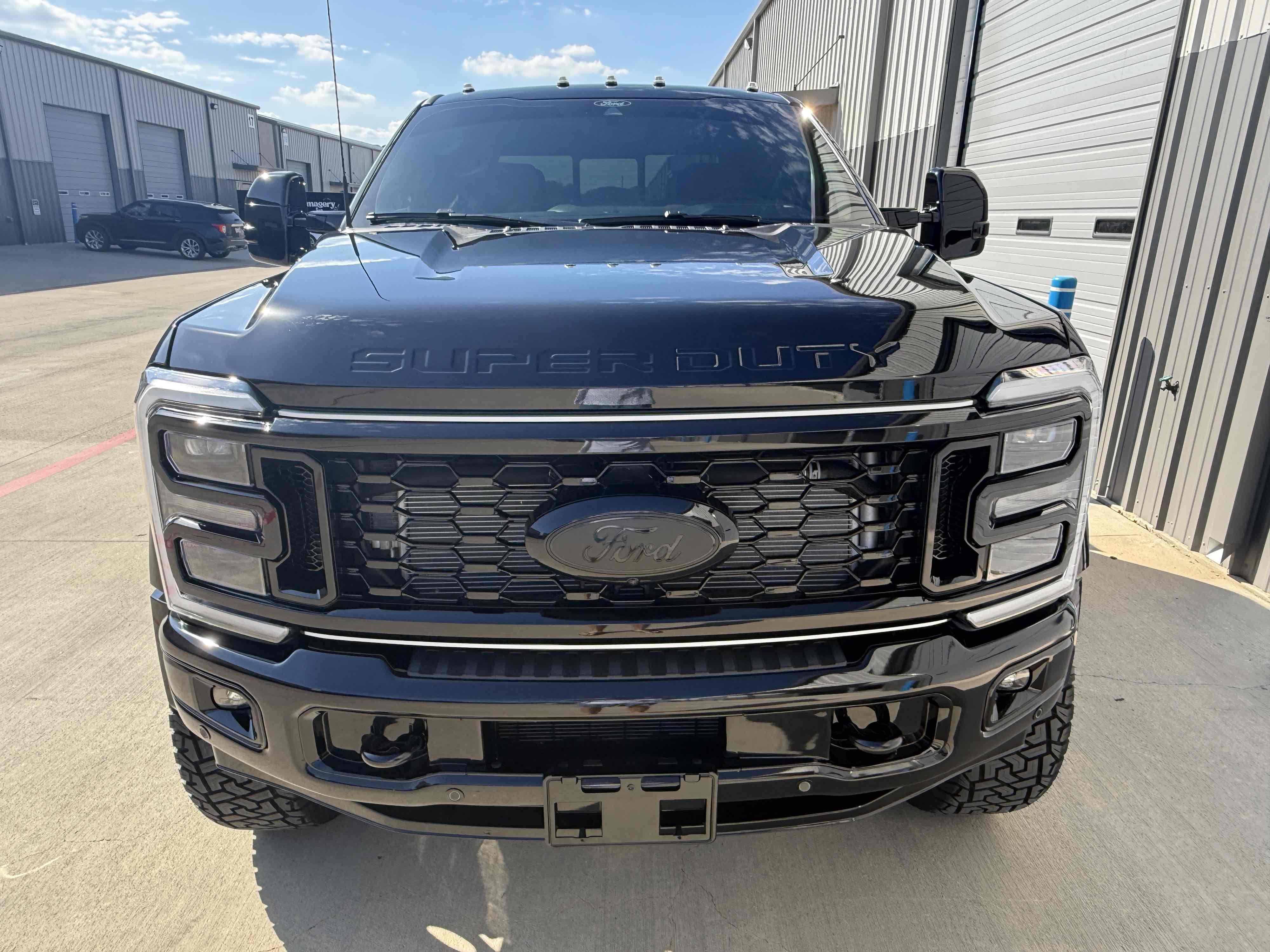 Photo 95 of this Ford Super Duty F-450 DRW