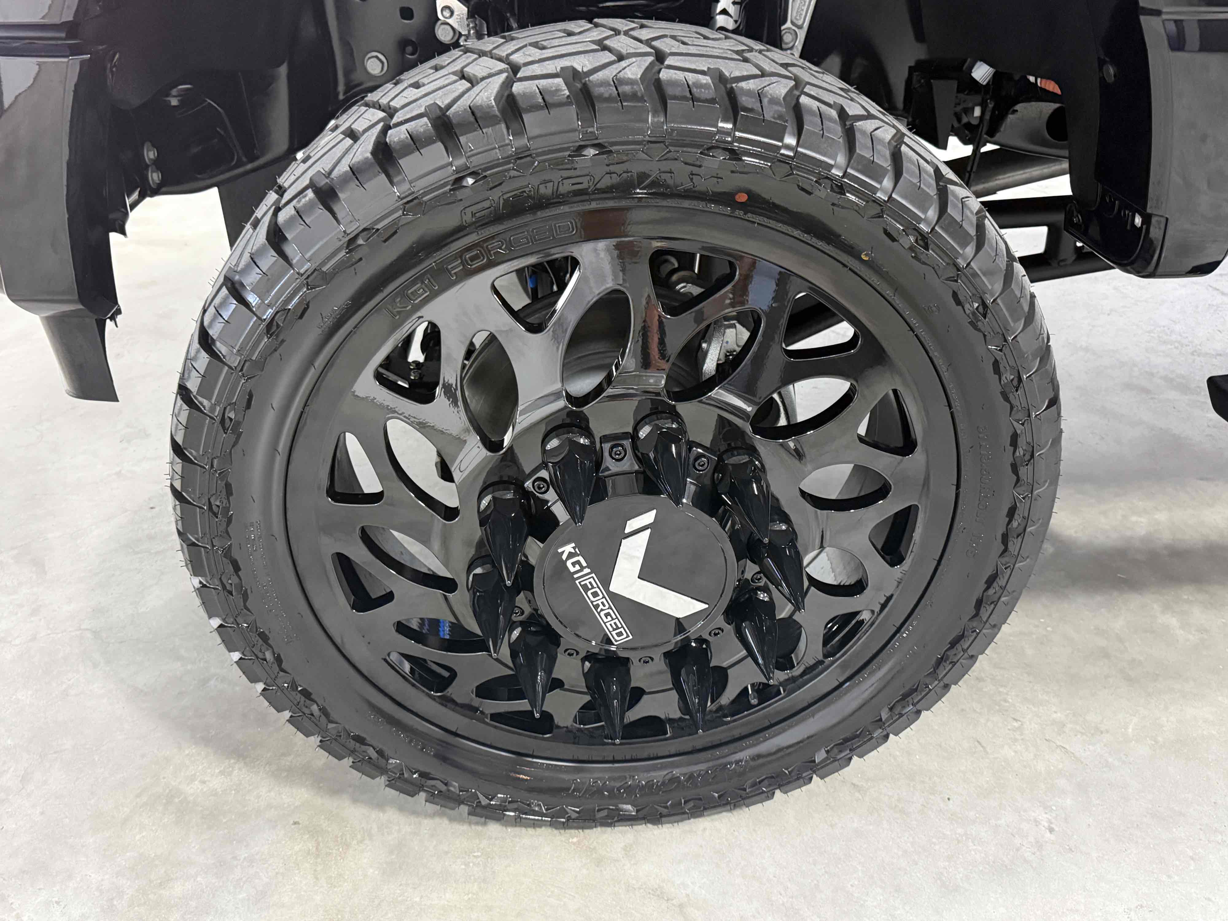 Photo 99 of this Ford Super Duty F-450 DRW