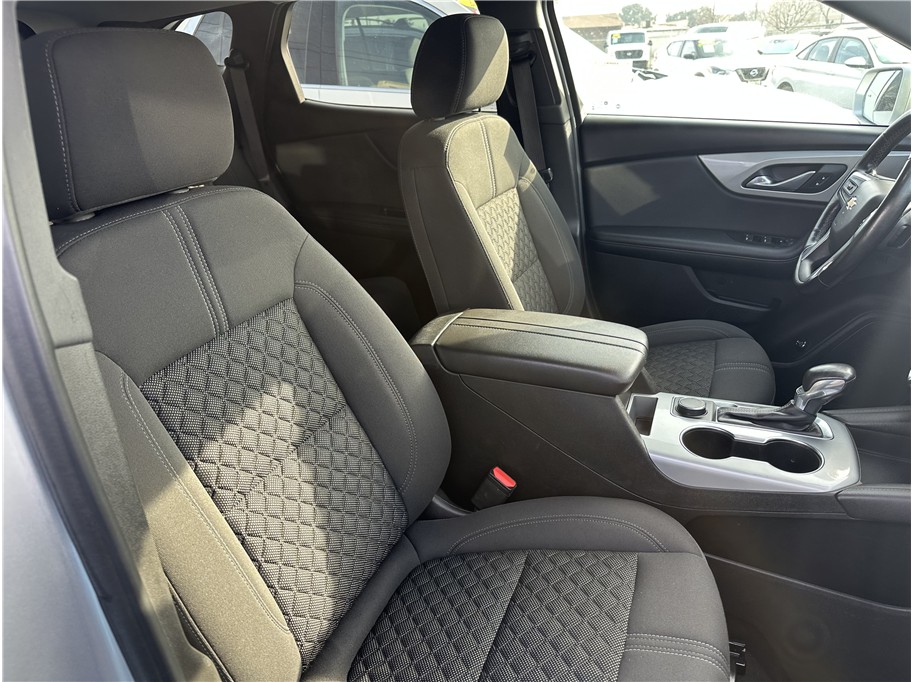 2020 Chevrolet Blazer 2LT - Photo 23