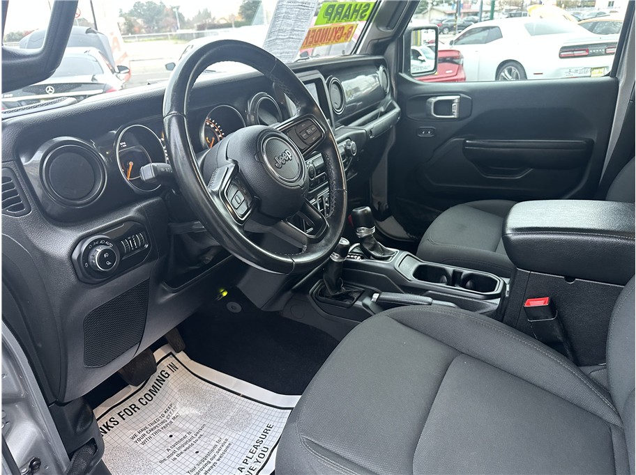 2020 Jeep Gladiator ALTITUDE - Photo 27
