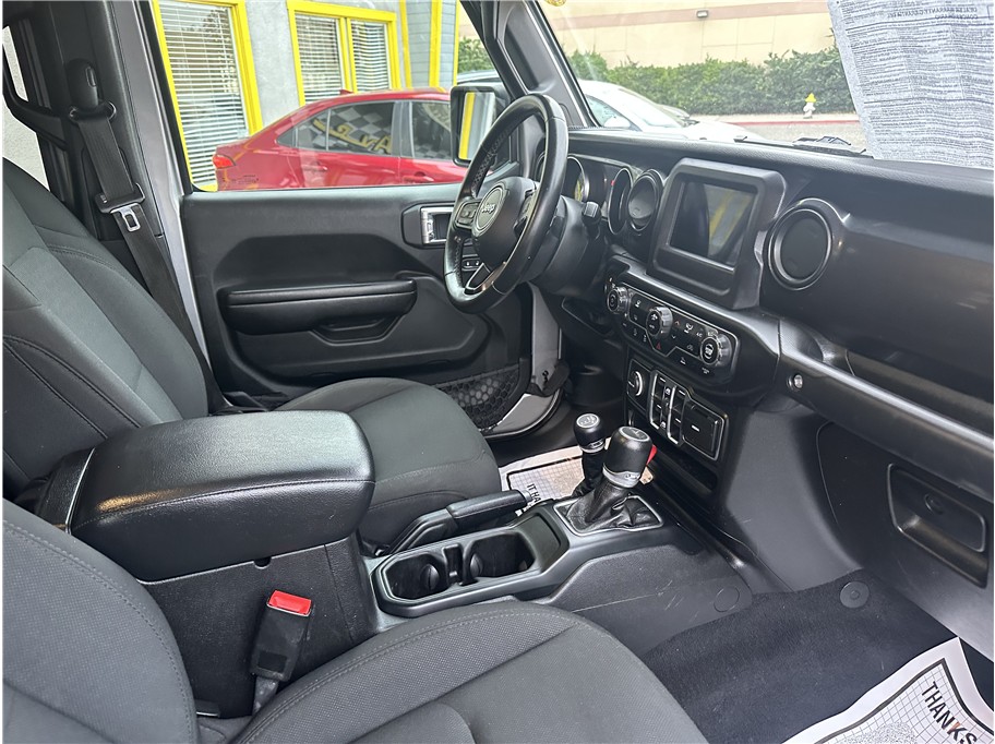 2020 Jeep Gladiator ALTITUDE - Photo 29