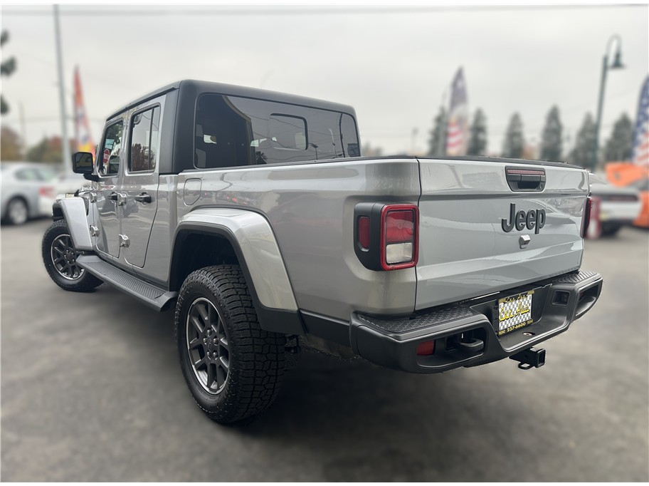 2020 Jeep Gladiator ALTITUDE - Photo 6