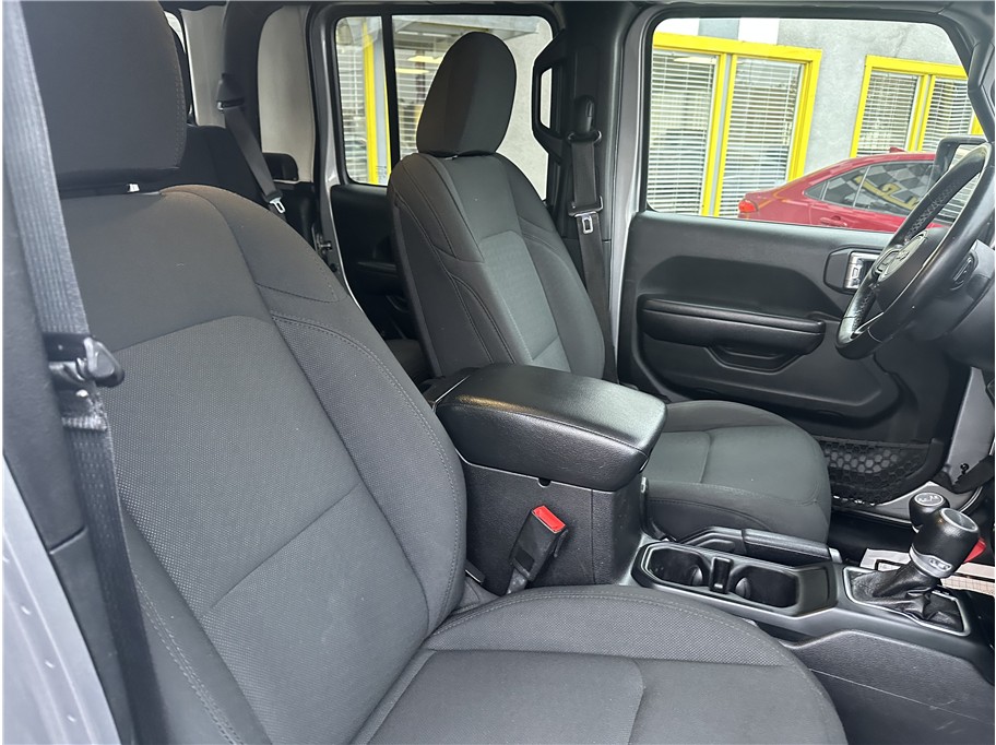 2020 Jeep Gladiator ALTITUDE - Photo 30