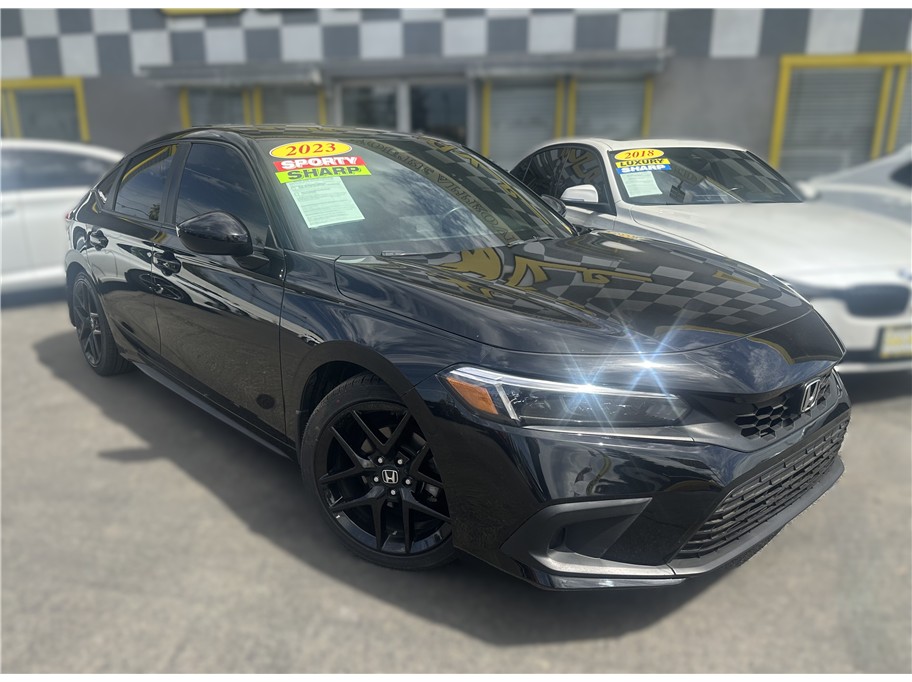 Photo 12 of this Honda Civic Hatchback