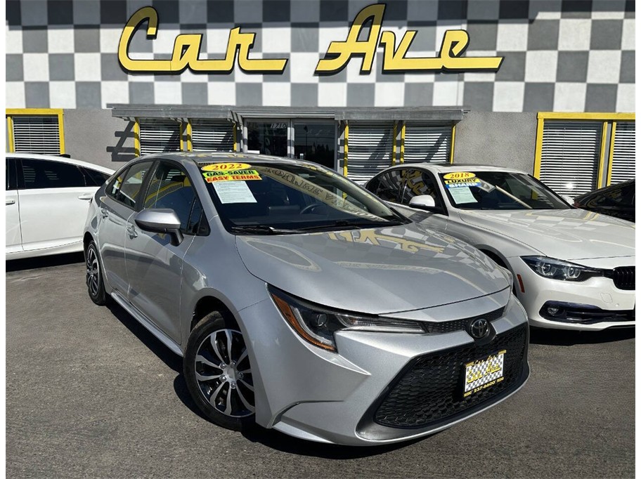2022 Toyota Corolla LE