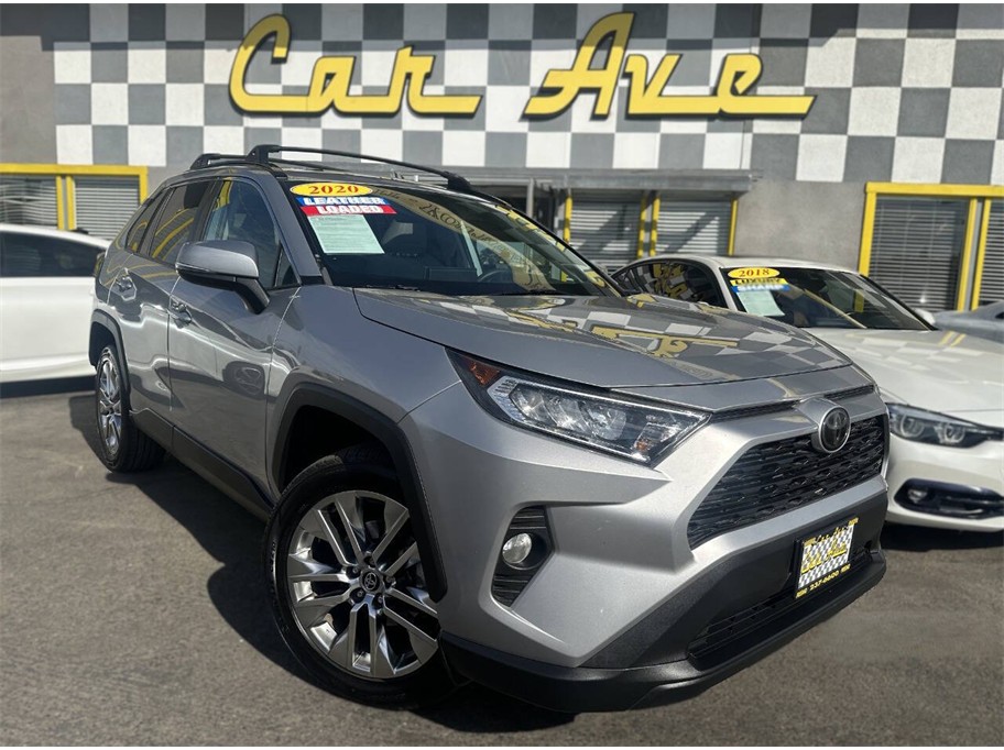2020 Toyota RAV4 XLE Premium