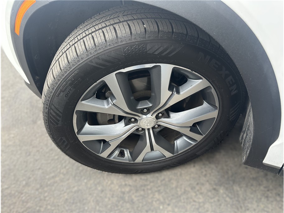 Photo 19 of this Hyundai Palisade