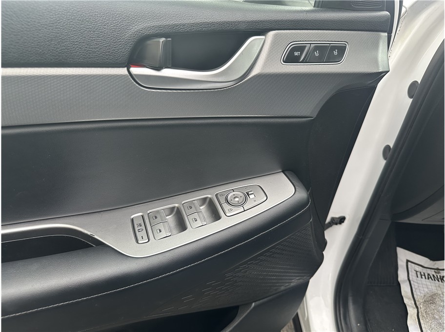 Photo 46 of this Hyundai Palisade
