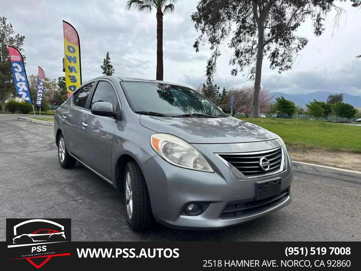 2013 Nissan Versa SL