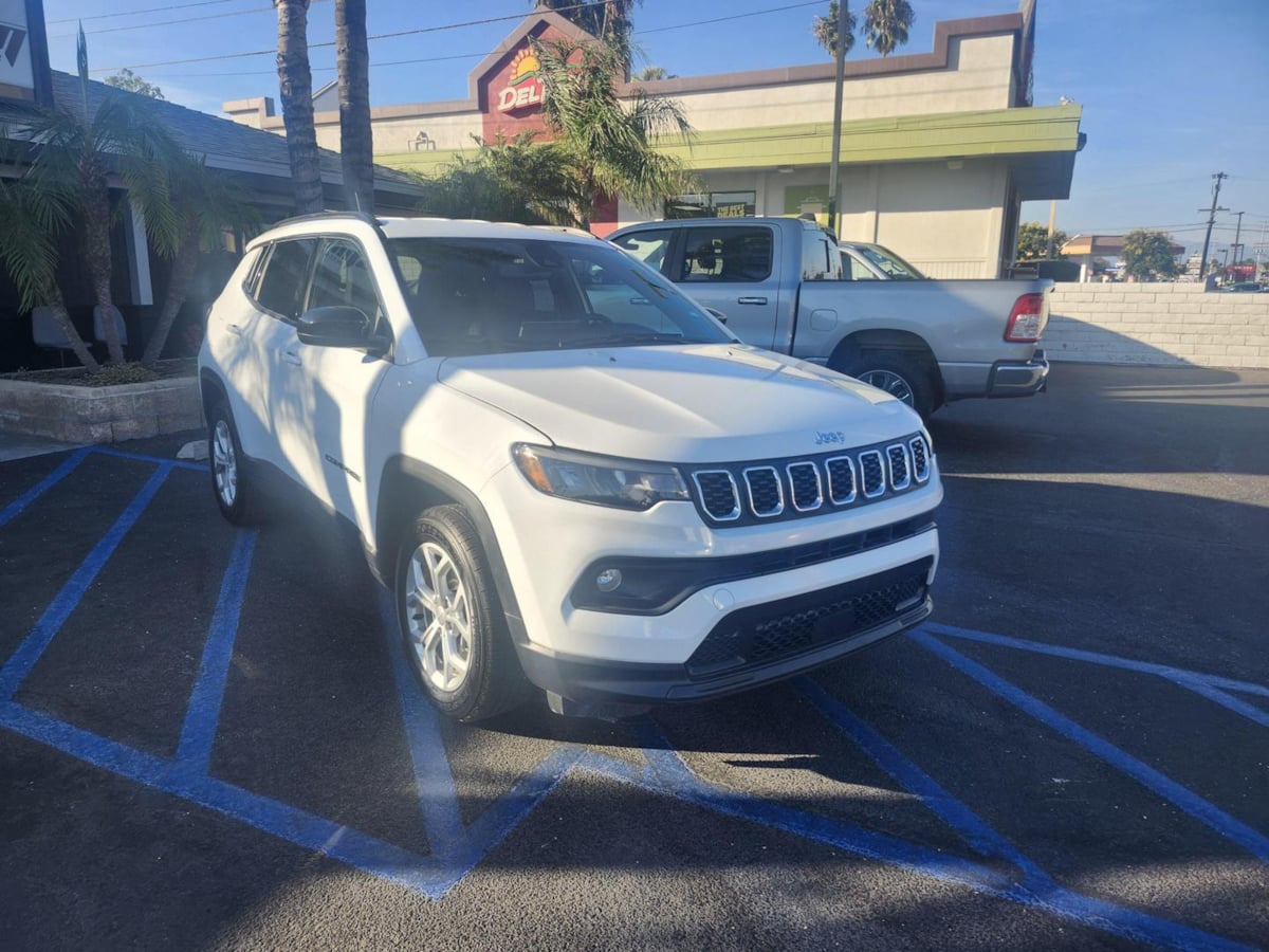 2024 Jeep Compass Latitude