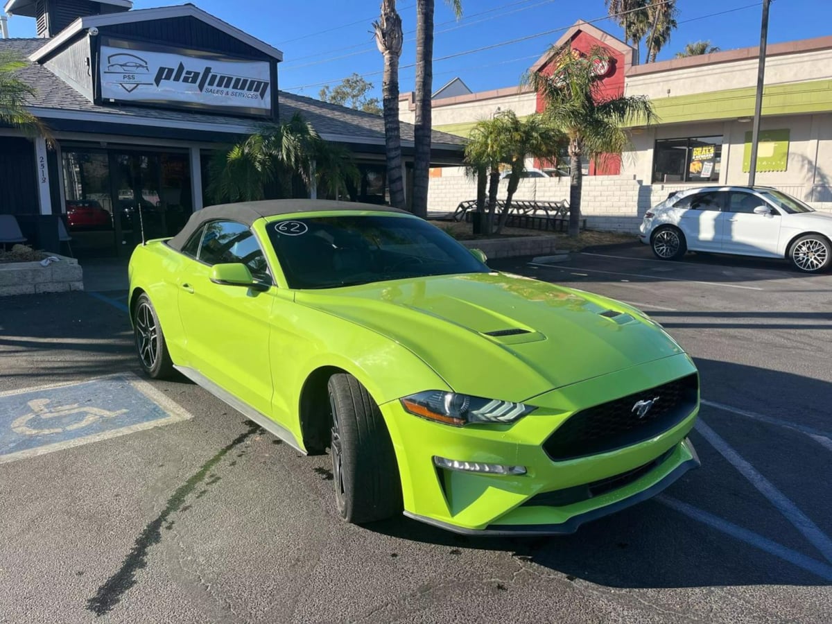 2020 Ford Mustang EcoBoost Premium