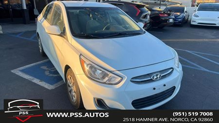 2017 Hyundai Accent SE