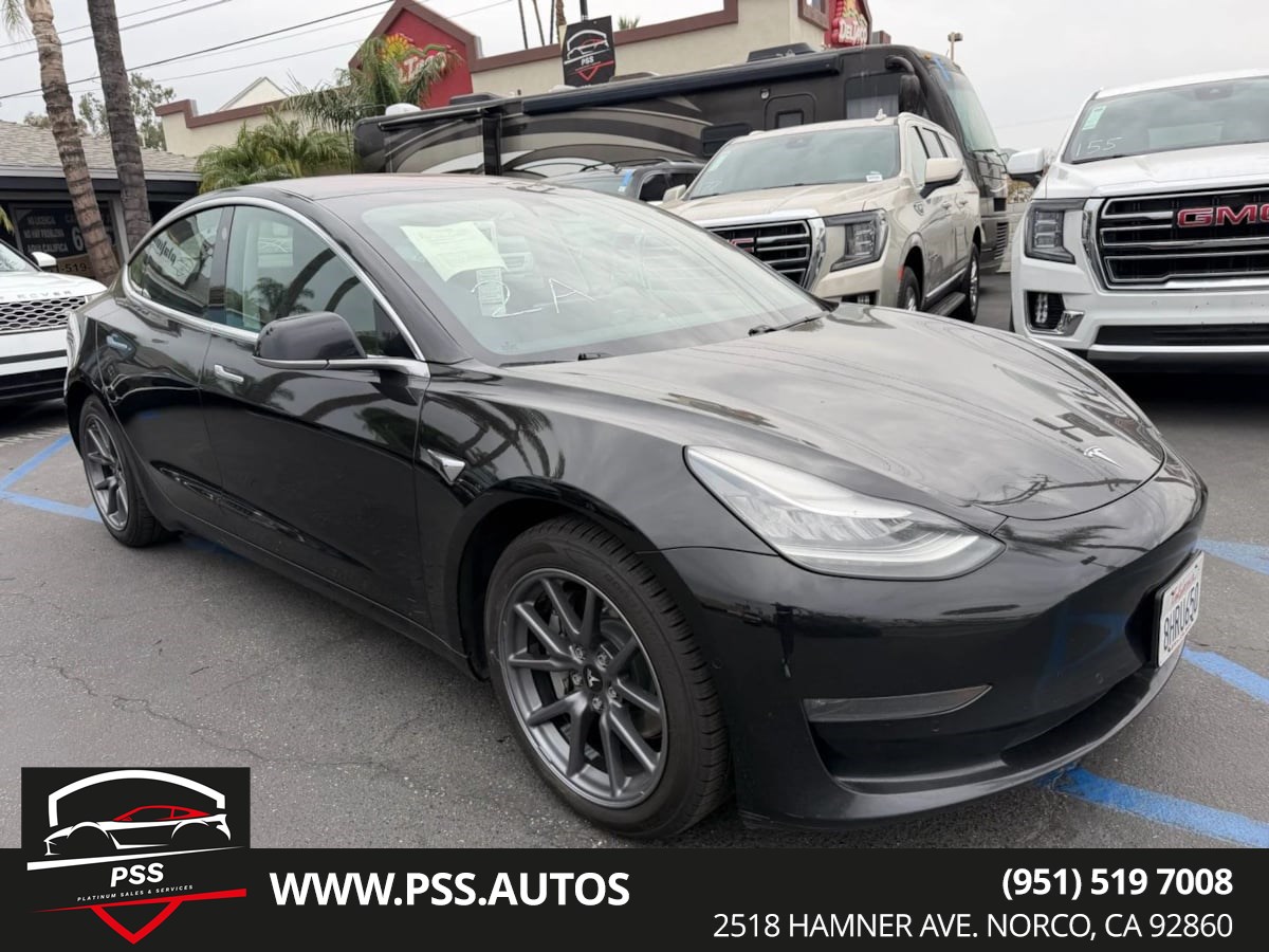 2018 Tesla Model 3's photo