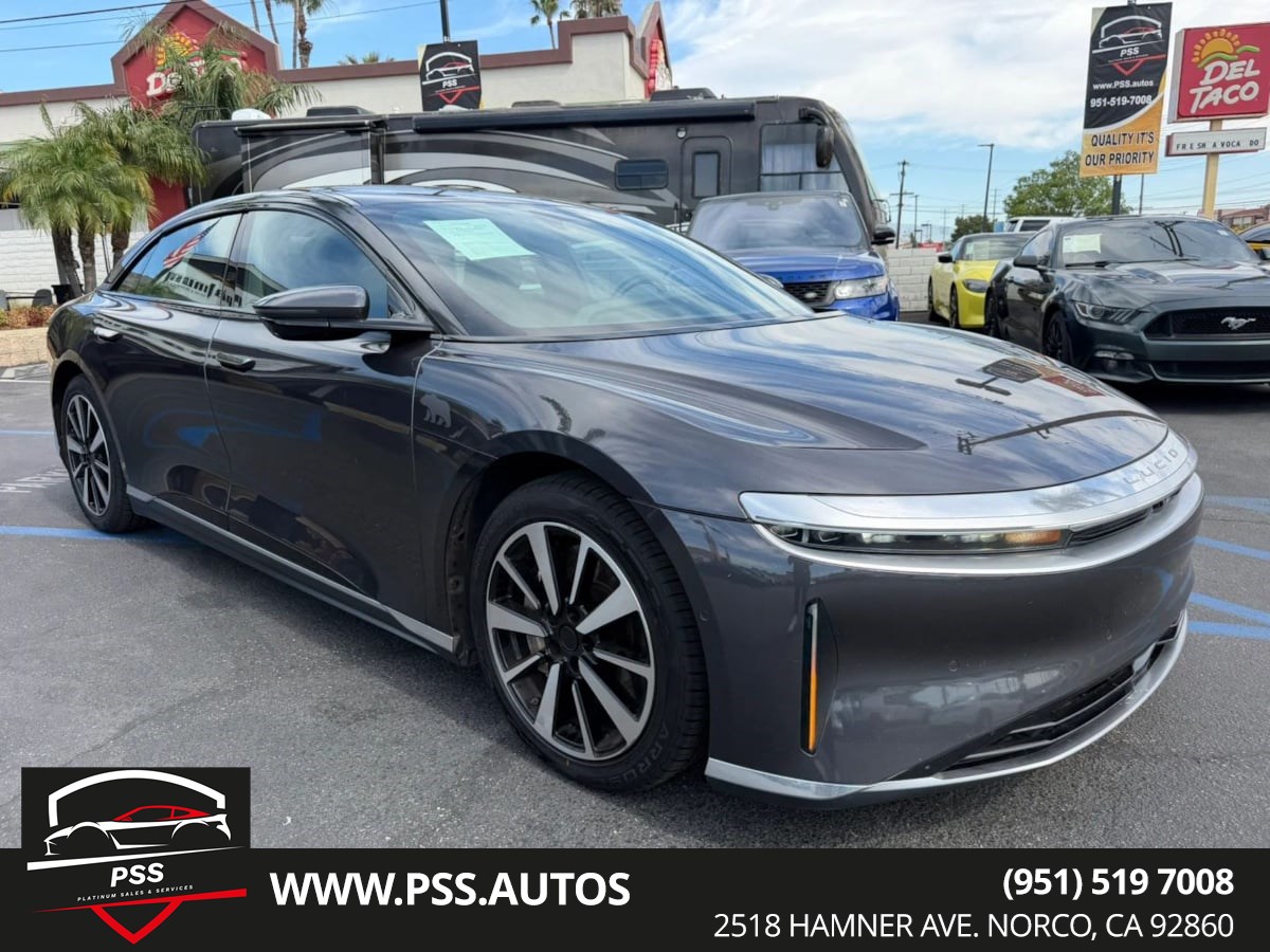 2023 Lucid Air Pure's photo