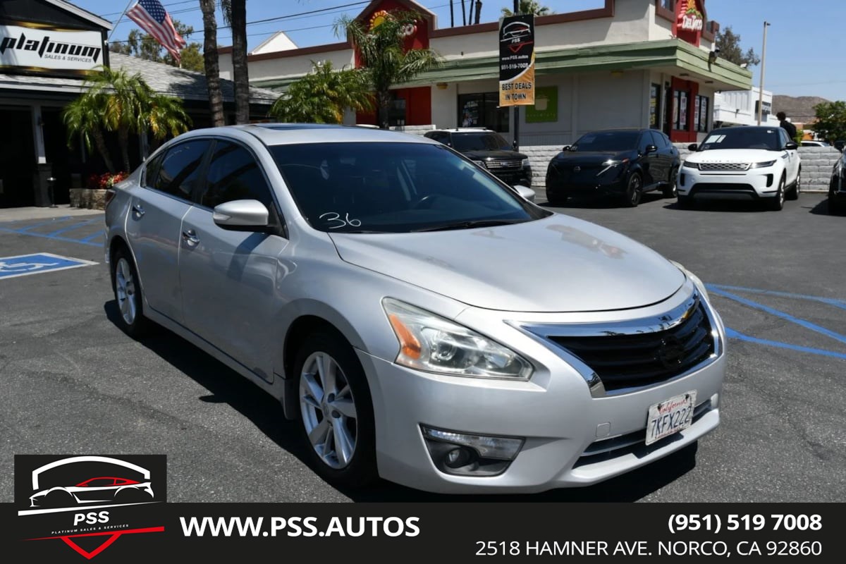 2015 Nissan Altima 2.5 SV's photo