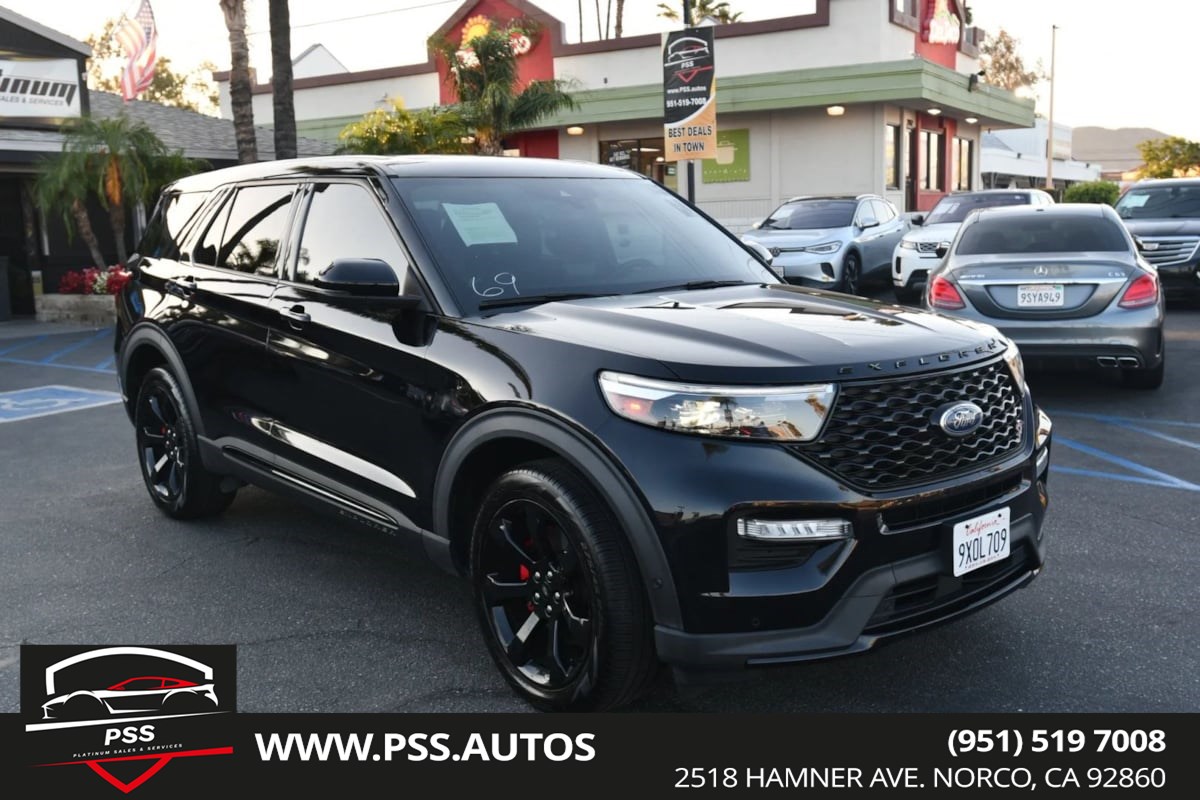 2021 Ford Explorer ST 4WD's photo