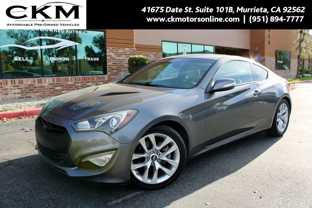 2016 Hyundai Genesis Coupe 3.8L Base