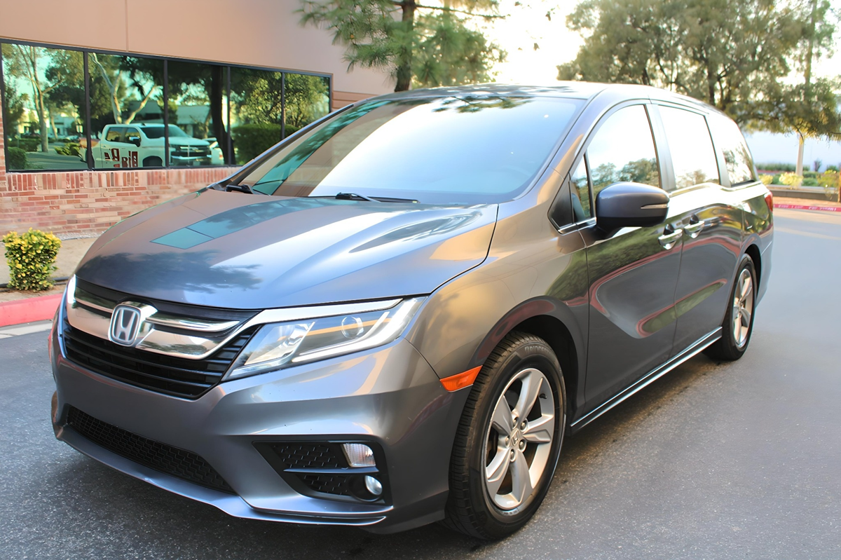 2018 Honda Odyssey EX-L photo 4