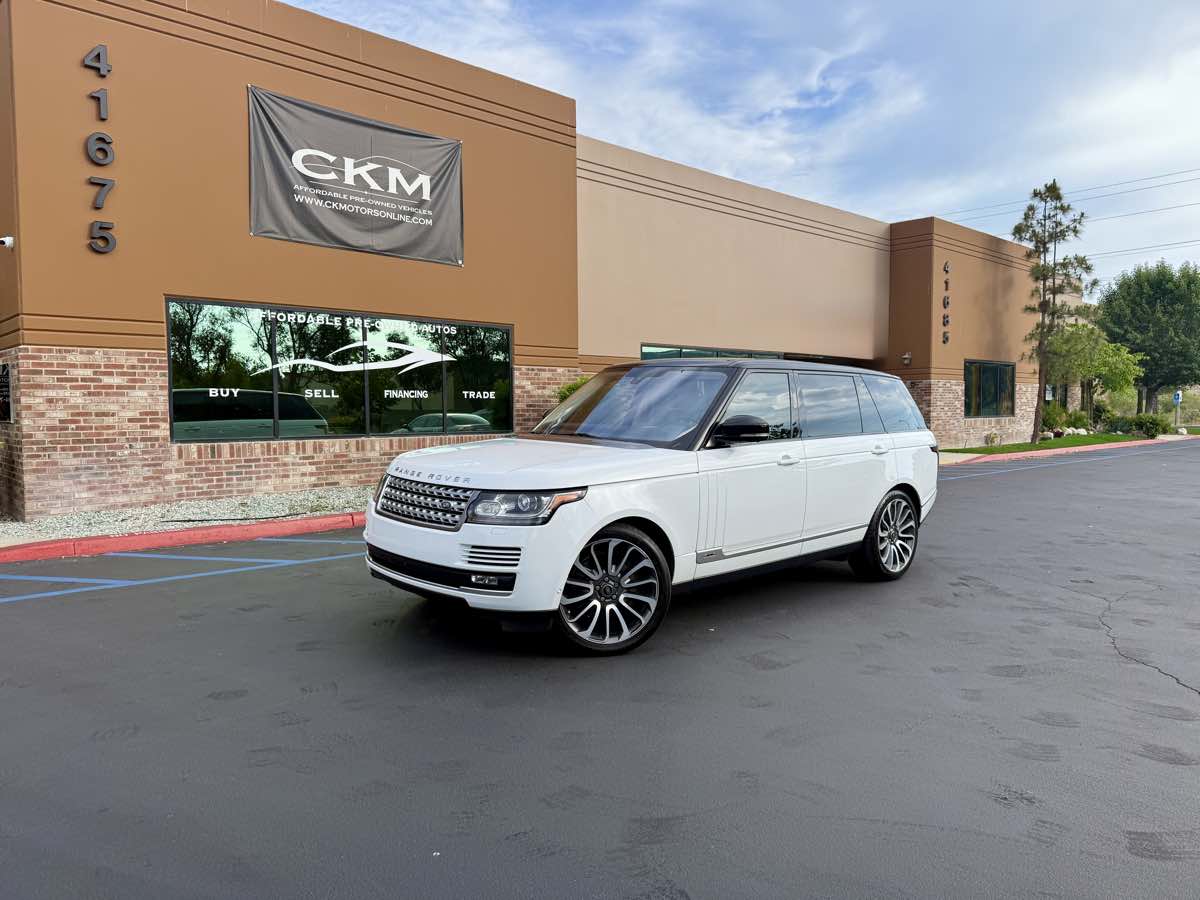 2016 Land Rover Range Rover SuperCharged photo 2