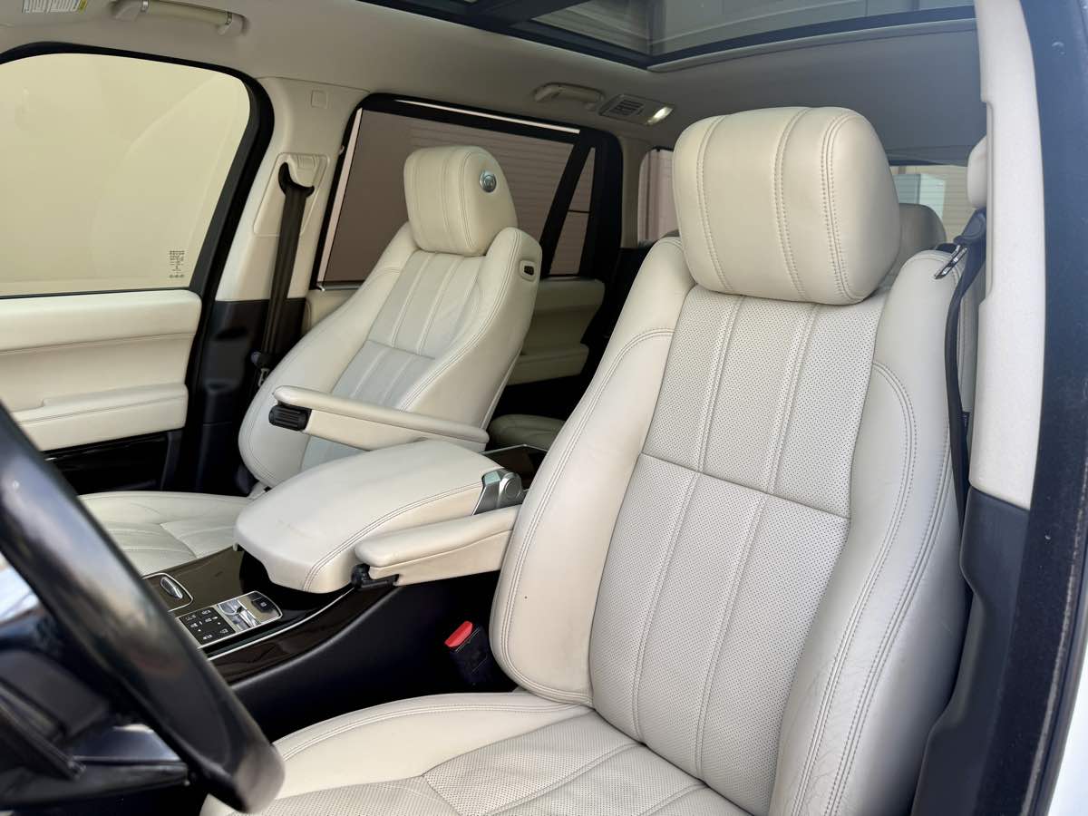 2016 Land Rover Range Rover SuperCharged photo 45