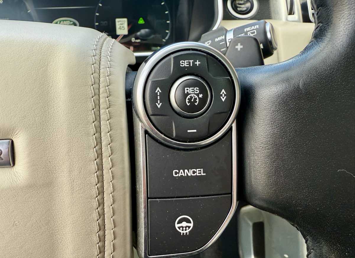 2016 Land Rover Range Rover SuperCharged photo 51