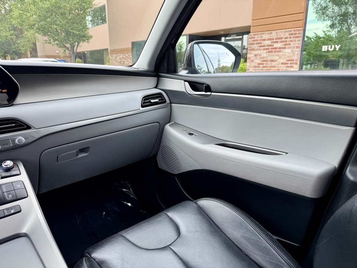 2020 Hyundai Palisade SEL photo 23