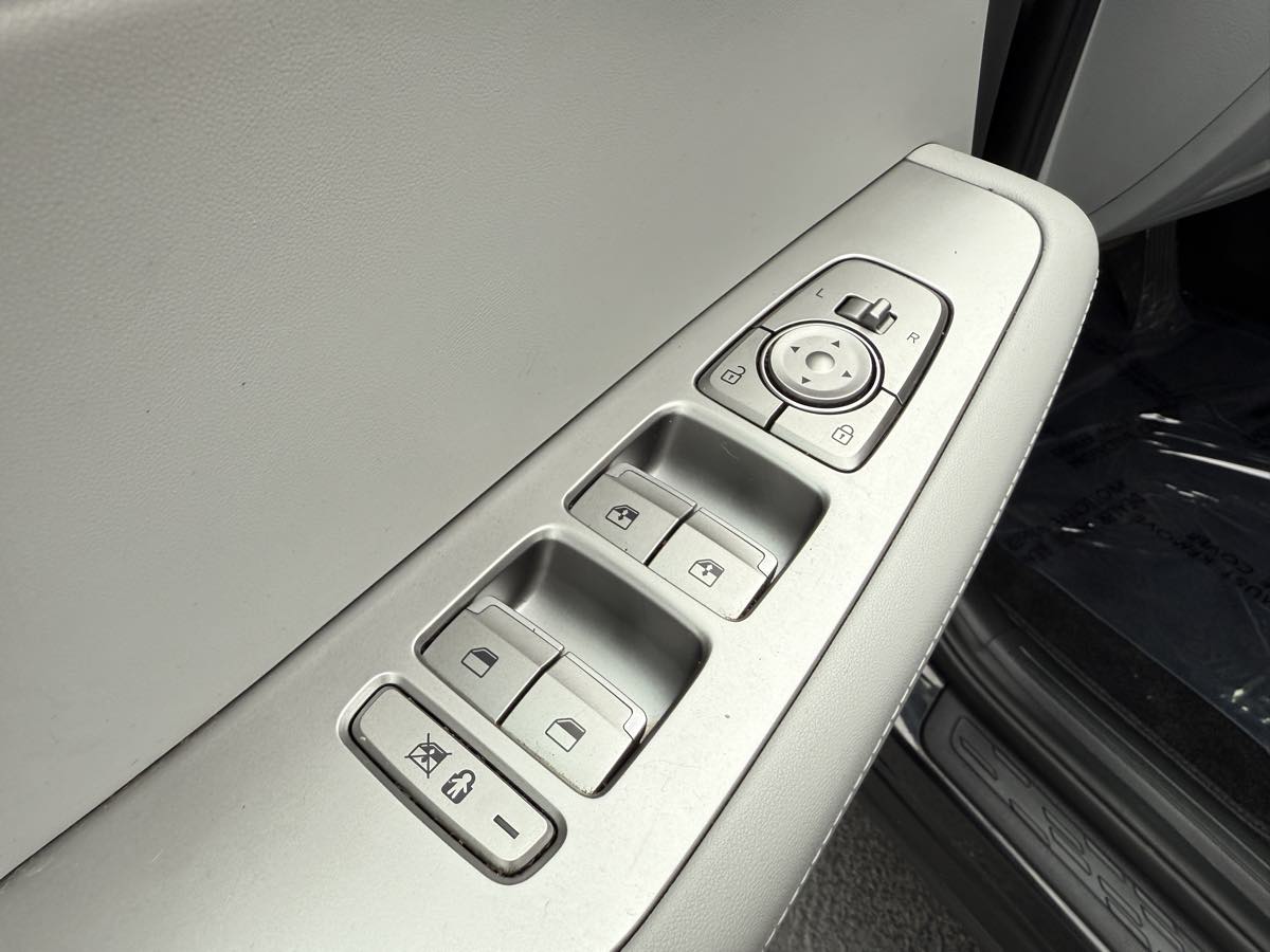 2020 Hyundai Palisade SEL photo 34