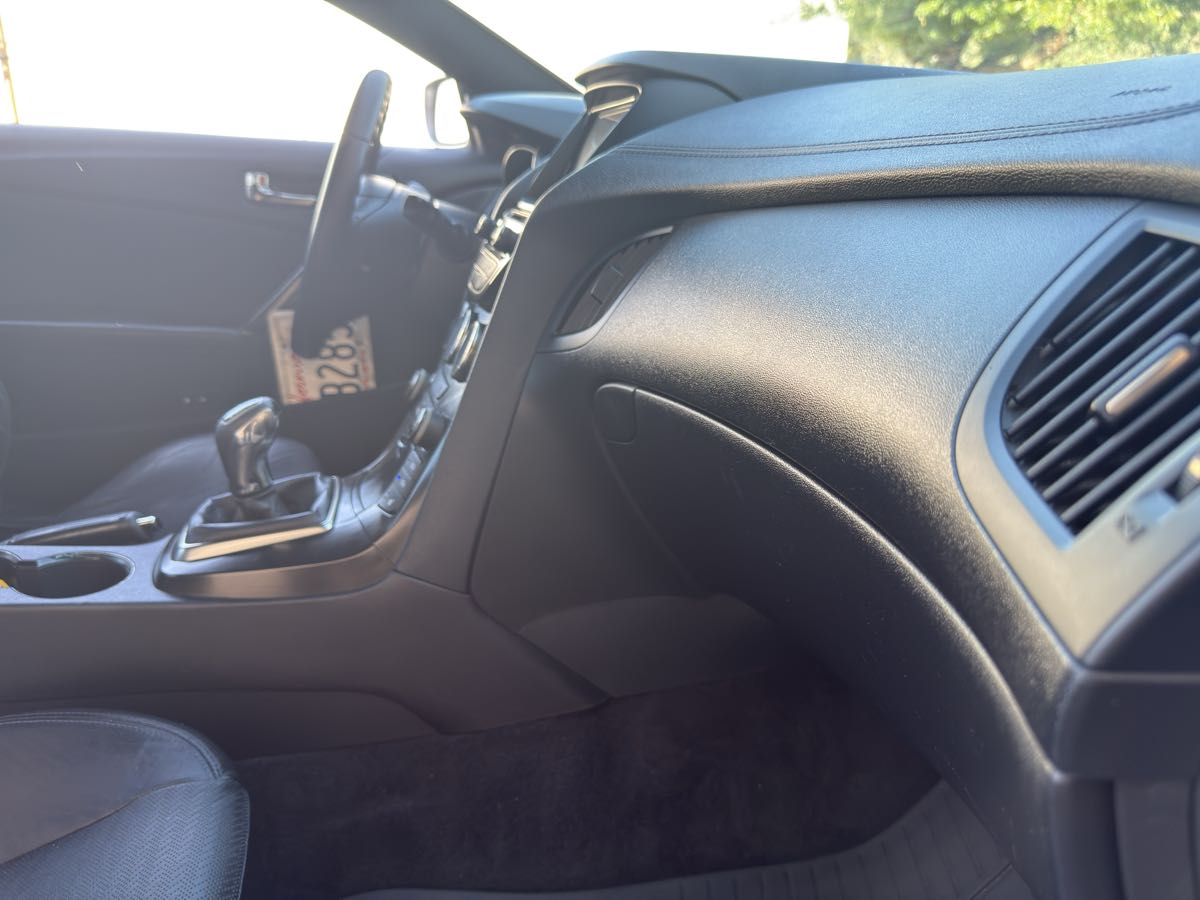 2014 Hyundai Genesis Coupe 3.8 Ultimate photo 43