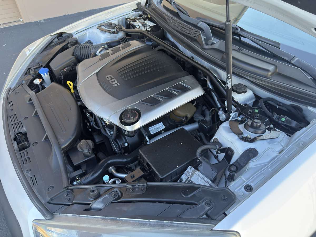 2014 Hyundai Genesis Coupe 3.8 Ultimate photo 49