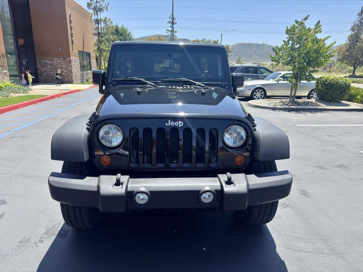 2013 Jeep Wrangler Unlimited Sport photo 5